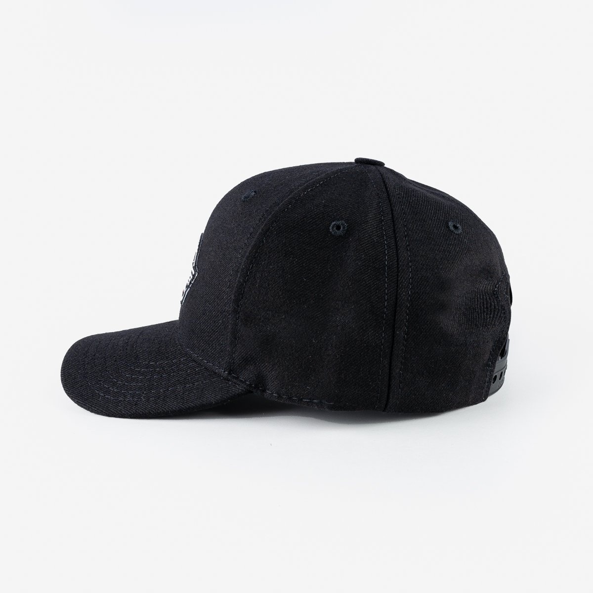 Iron Heart '20th Anniversary' Snapback Cap - Black - 4