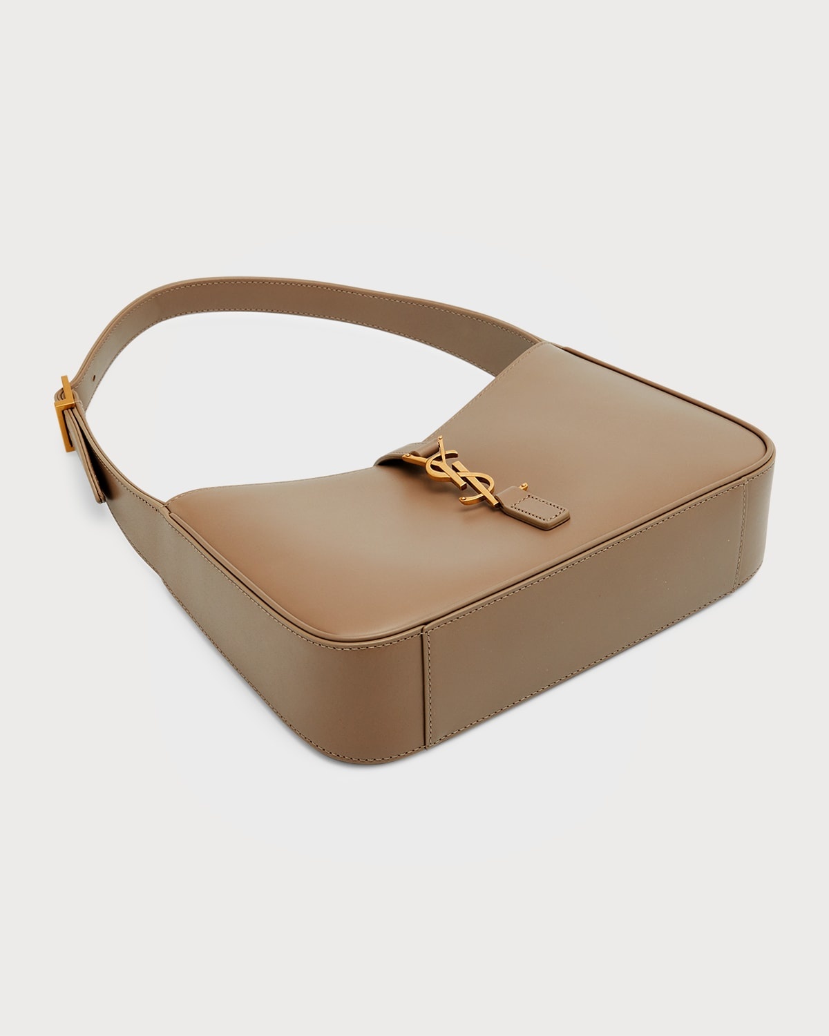 Le 5 A 7 YSL Shoulder Bag in Smooth Leather - 2