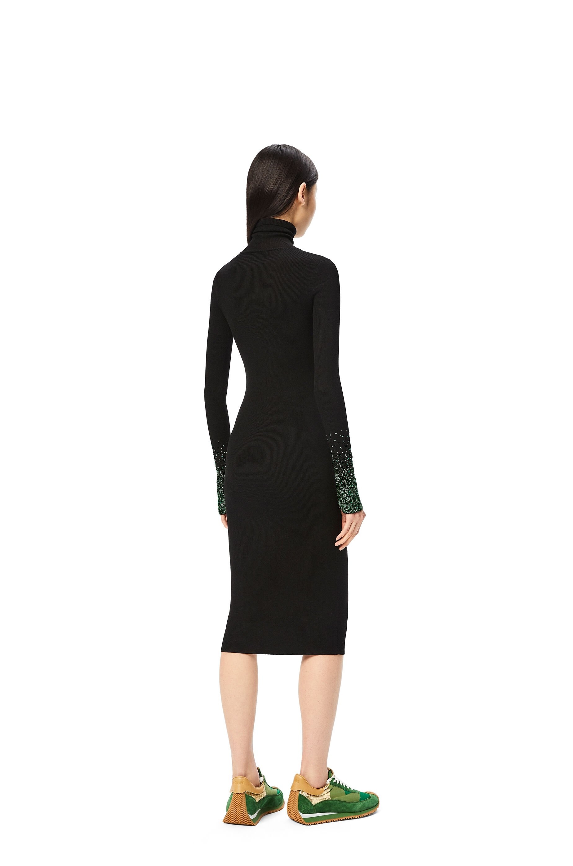 Turtleneck embellished midi dress in wool - 3