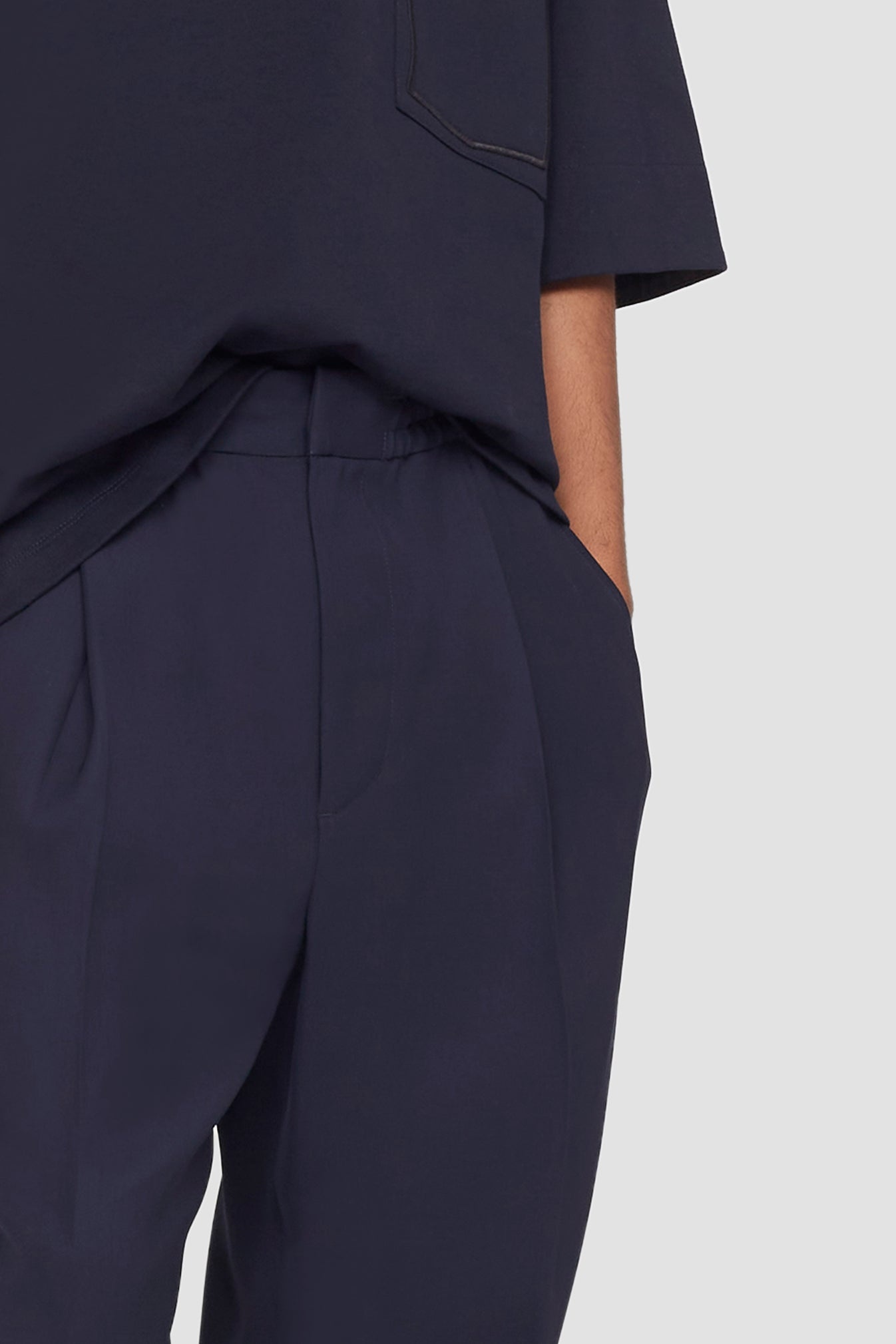 Single Pleat Tapered Trousers - 5