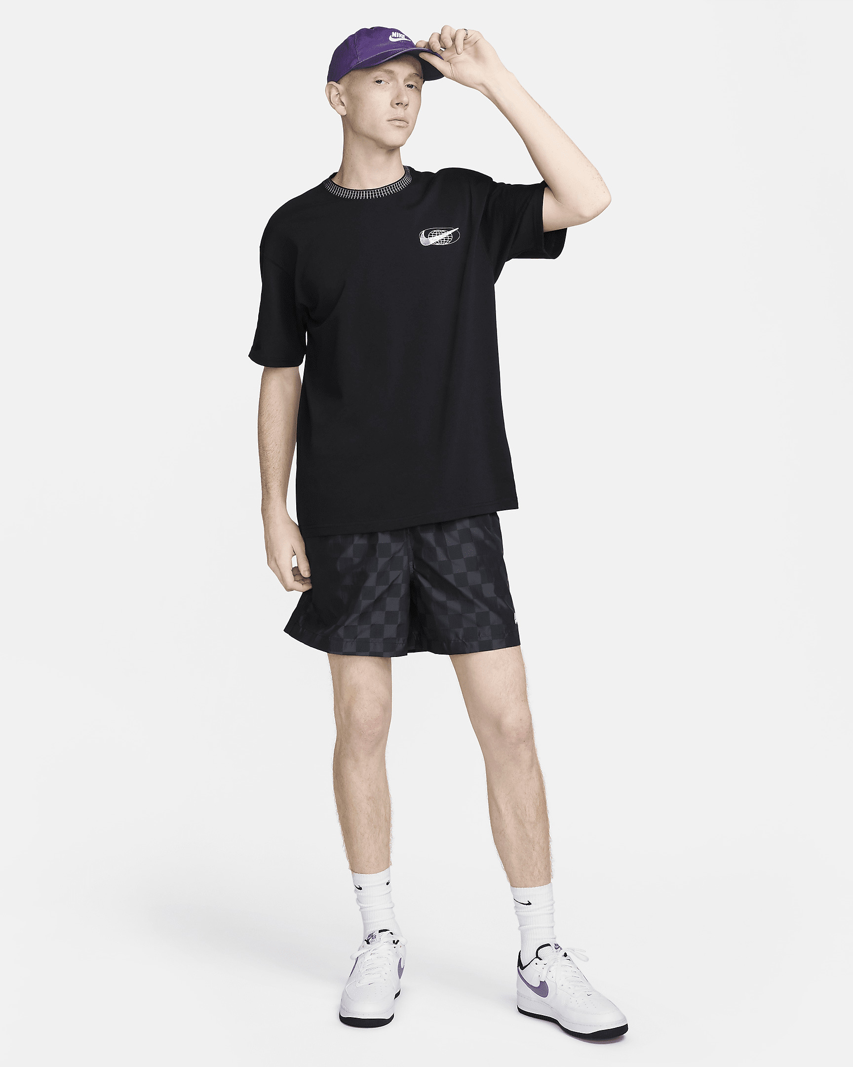 Nike Club Men's Flow Shorts - 7