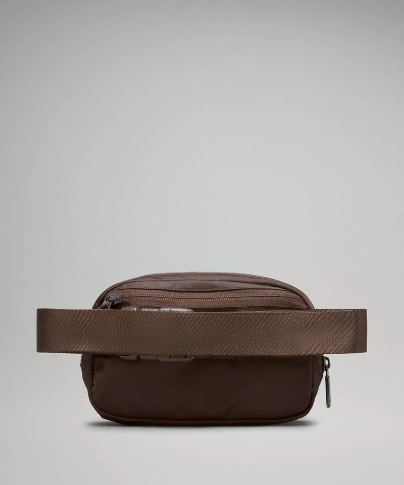 Everywhere Belt Bag with Long Strap 1L 3