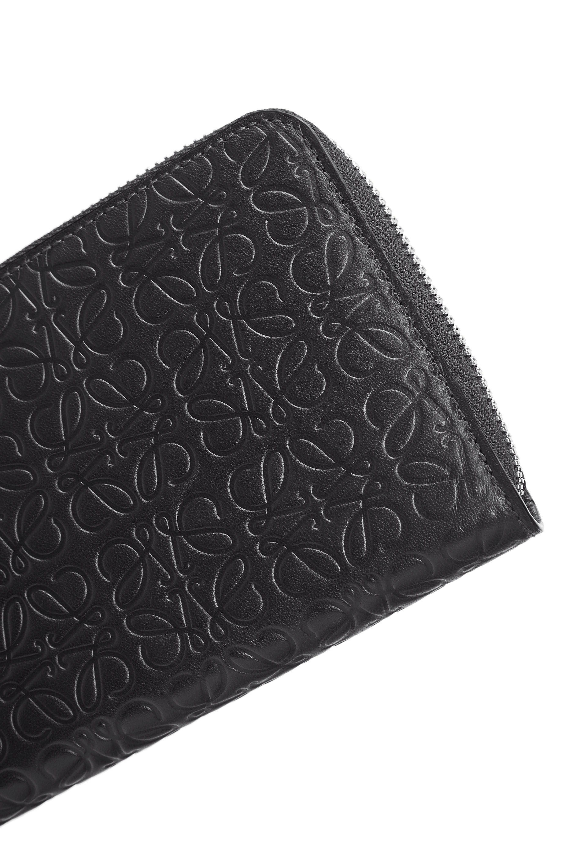 Zip around wallet in calfskin - 7