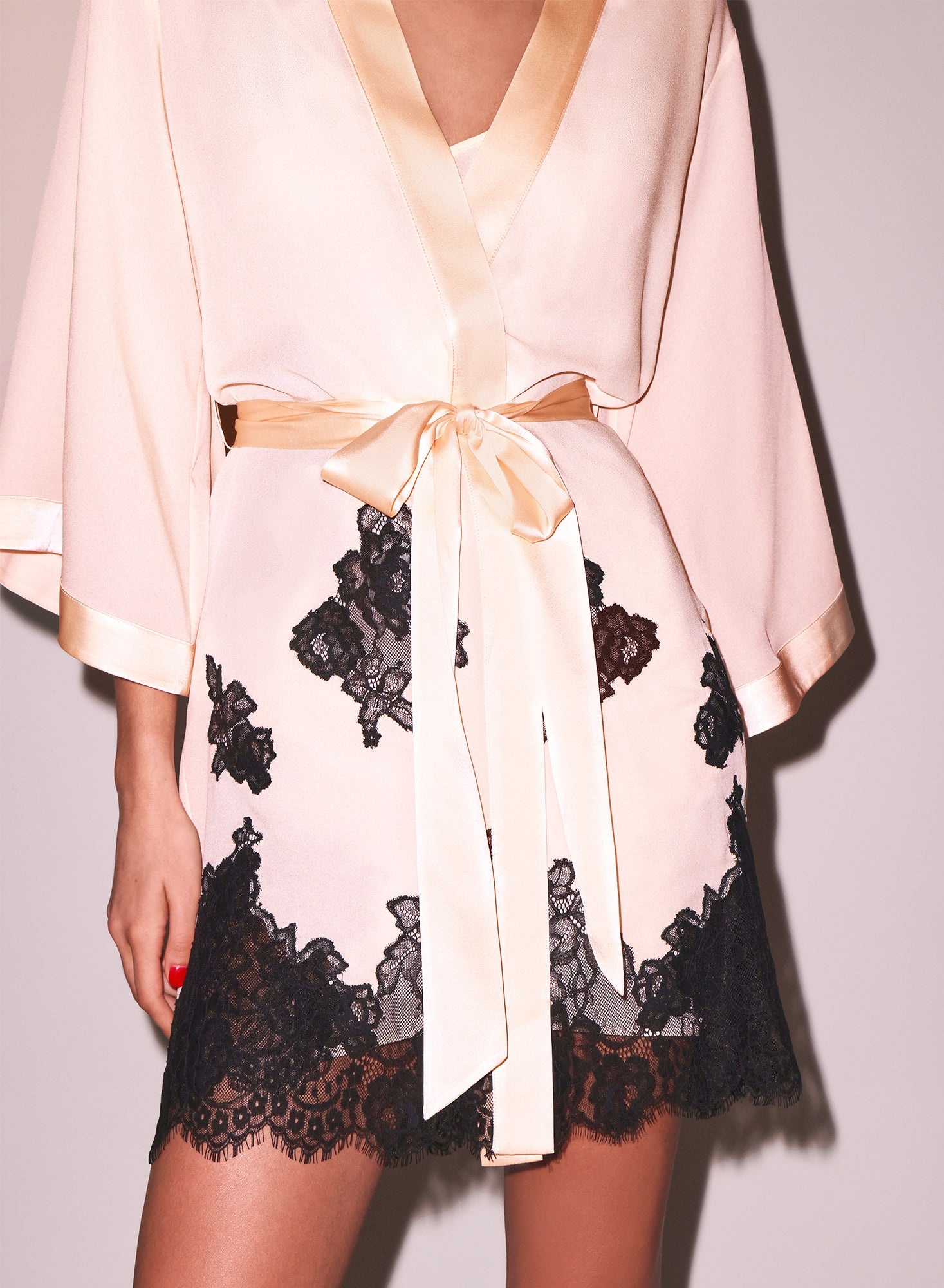 Juliet Lace Robe - 8