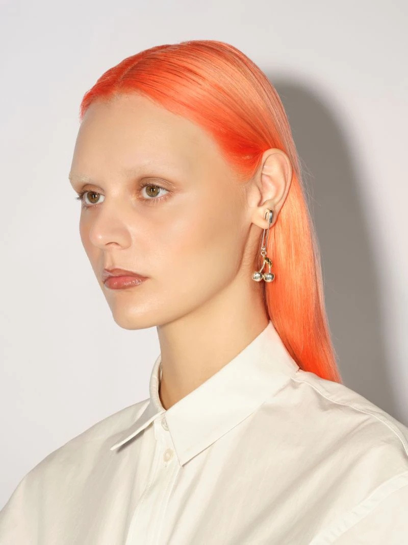 Ambush CHERRY CHARM EARRING outlook