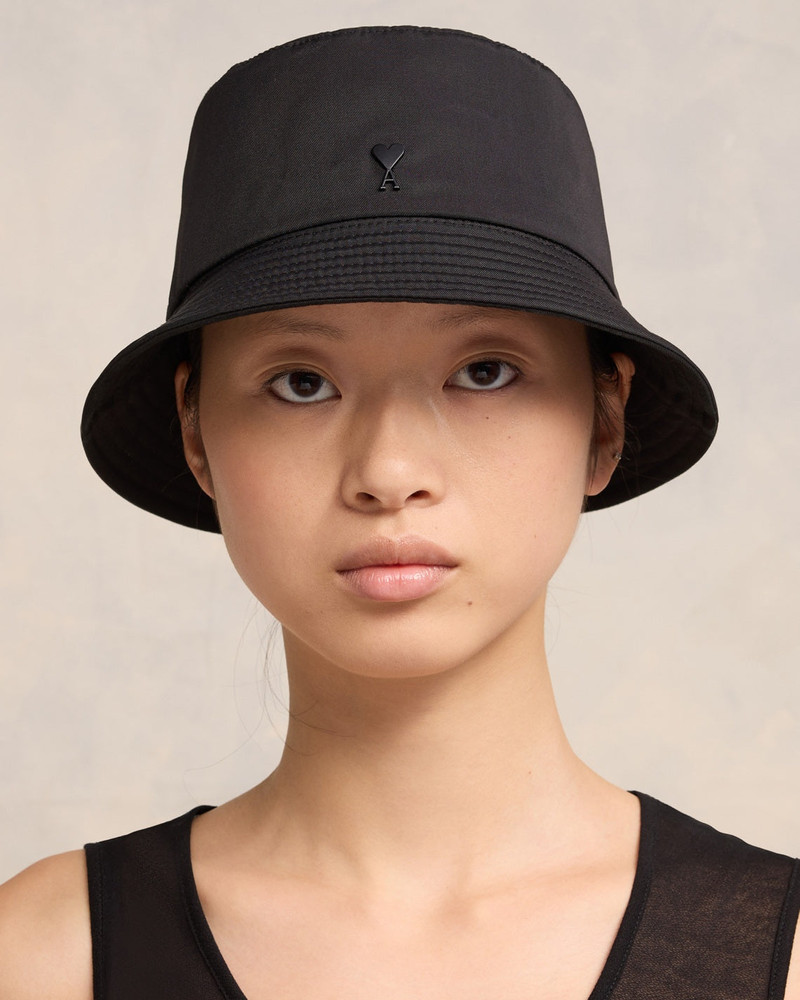 AMI Paris REVERSIBLE AMI DE COEUR BUCKET HAT outlook