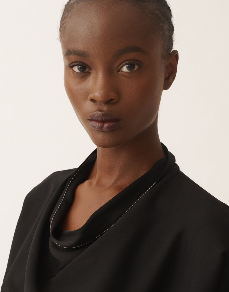 Top in enver satin 5