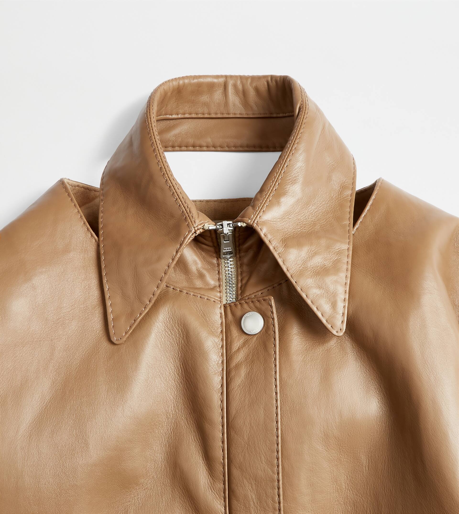 OVERCOAT IN LEATHER - BEIGE - 6