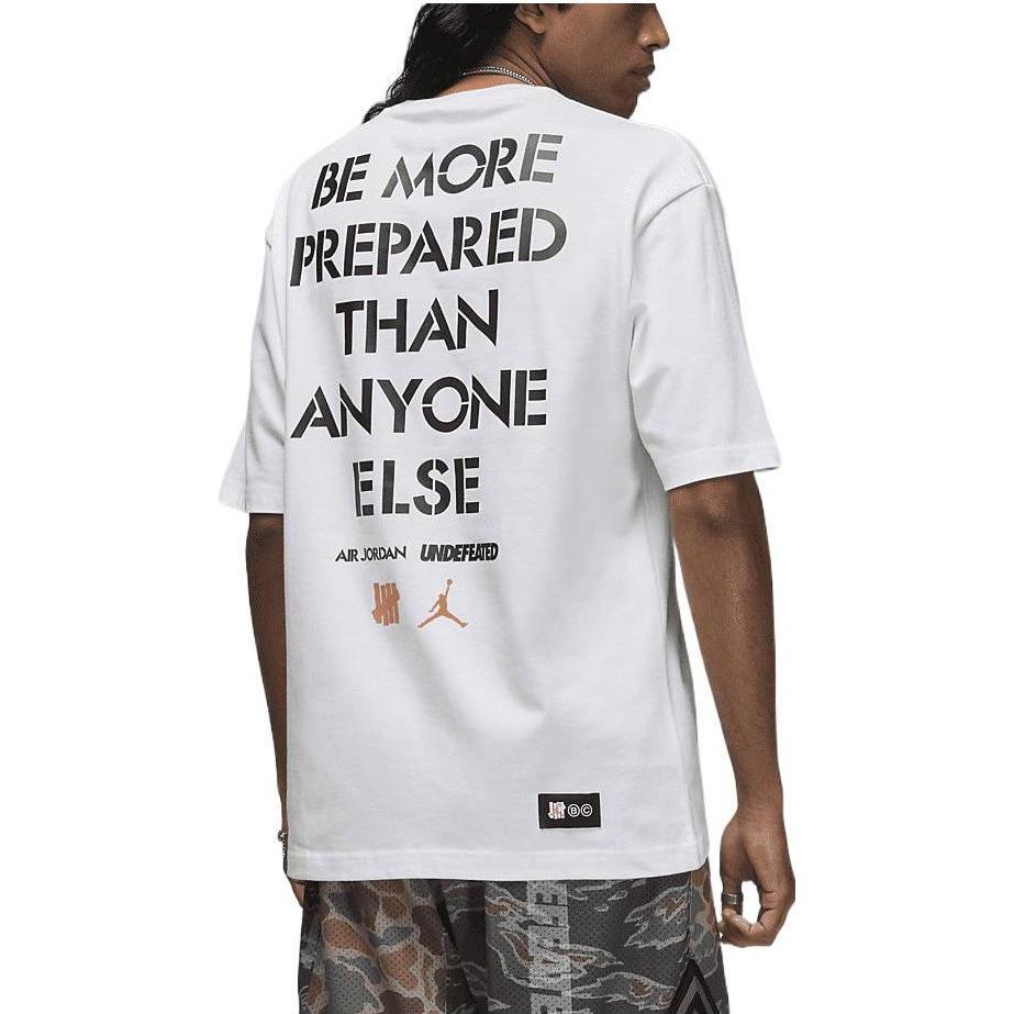 Air Jordan Tee x UNDEFEATED DX4305-100 - 4