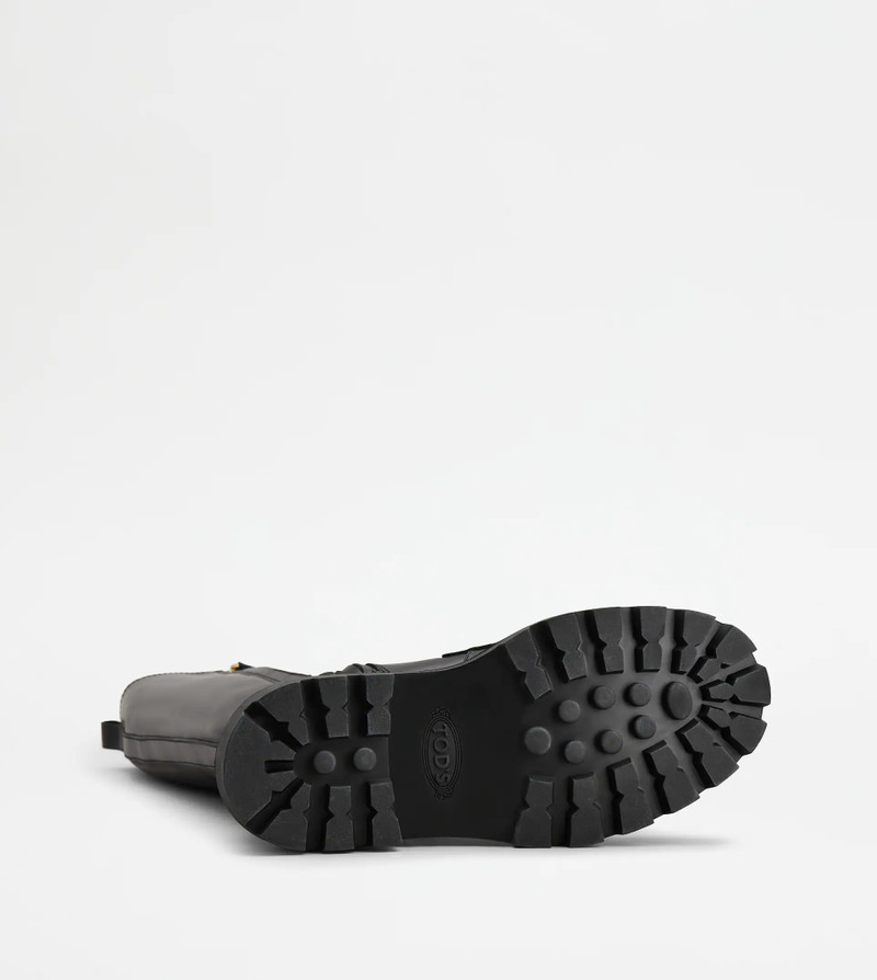 BOOTS IN LEATHER - BLACK 4