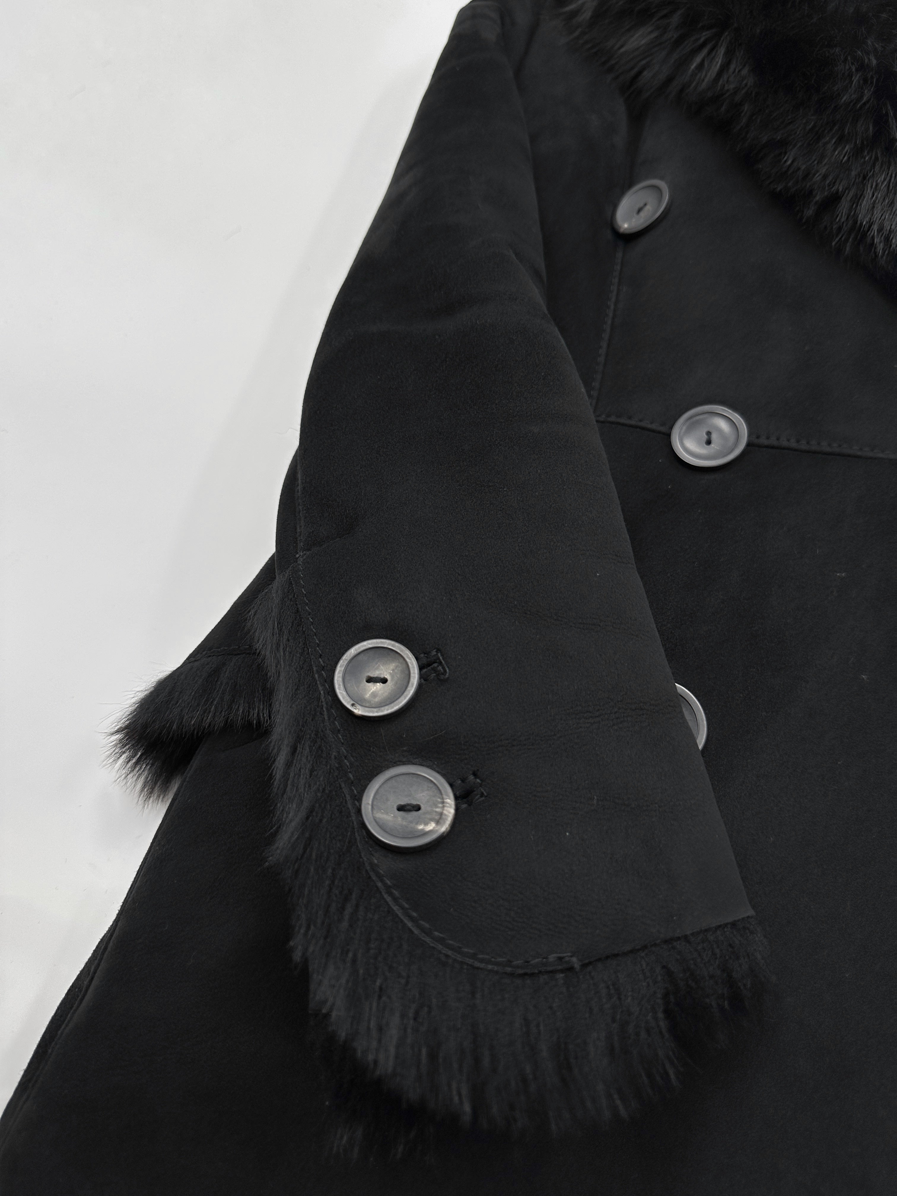 Gucci Fall 1996 Tom Ford Kate Moss Double-Breasted Long Shearling Coat 40 - 15