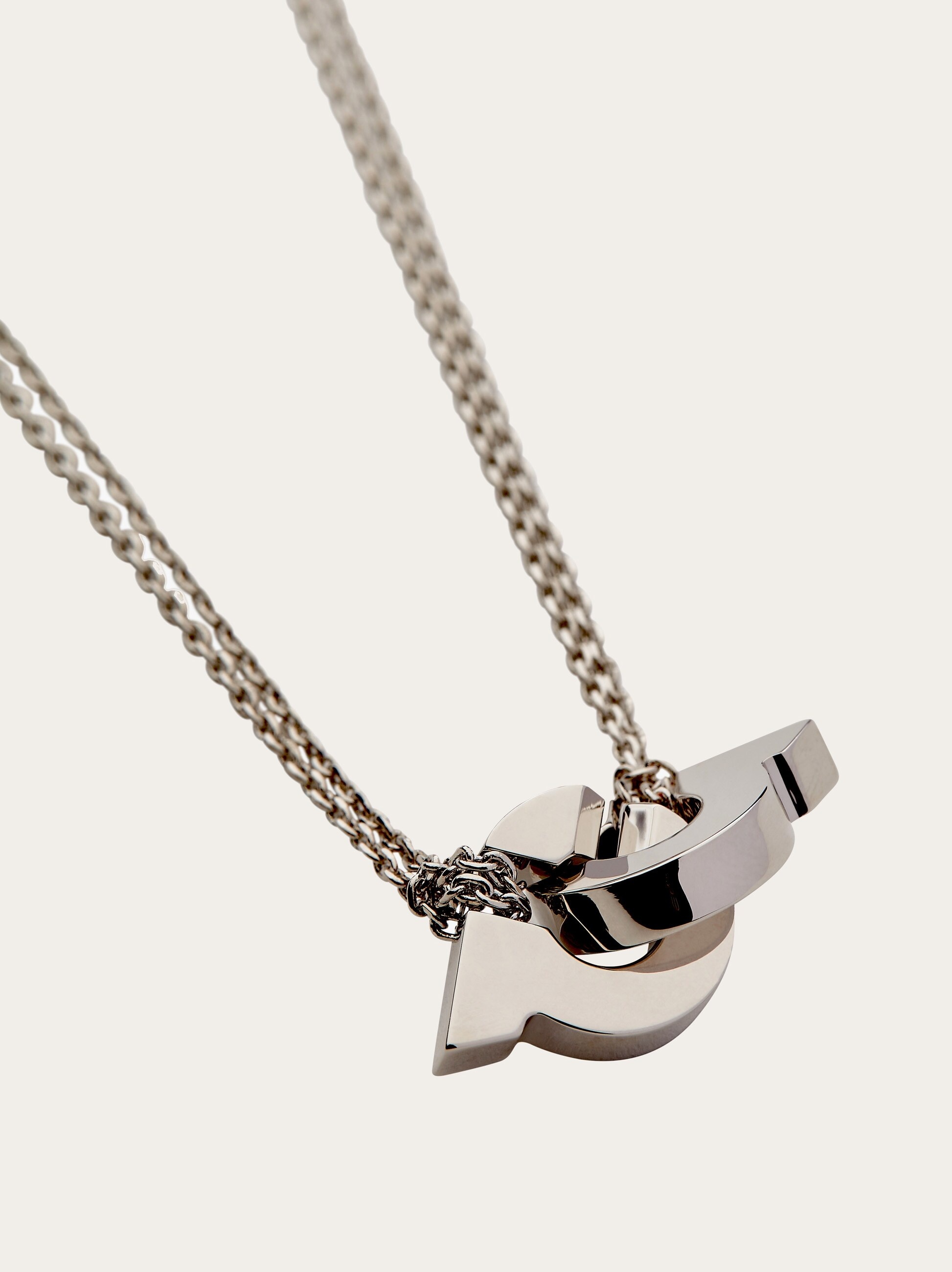 Gancini pendant necklace - 4