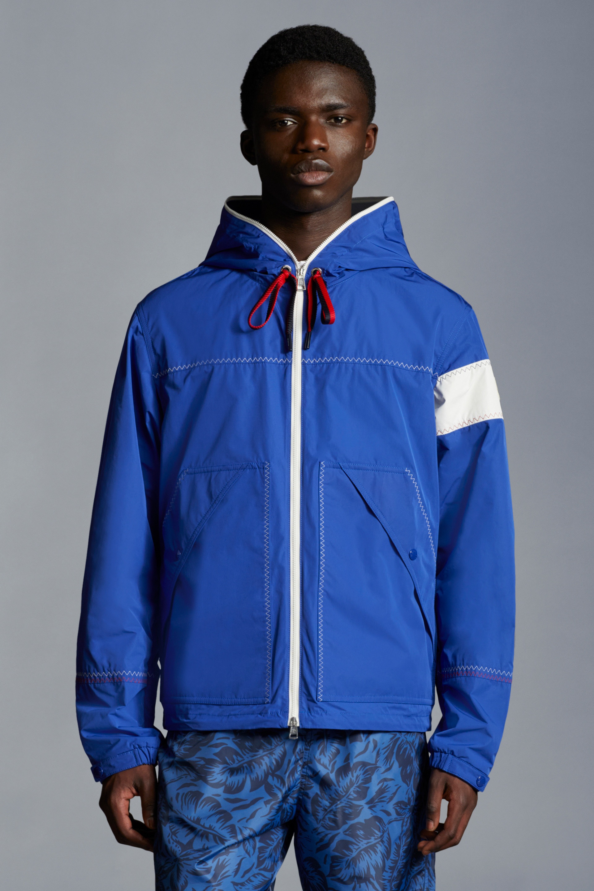 【MONCLER】Giacca impermeabile Vizille★ フード付ジャケット MONCLER】MONCLER VIZILLE JACKET（ヴィジール フード付き