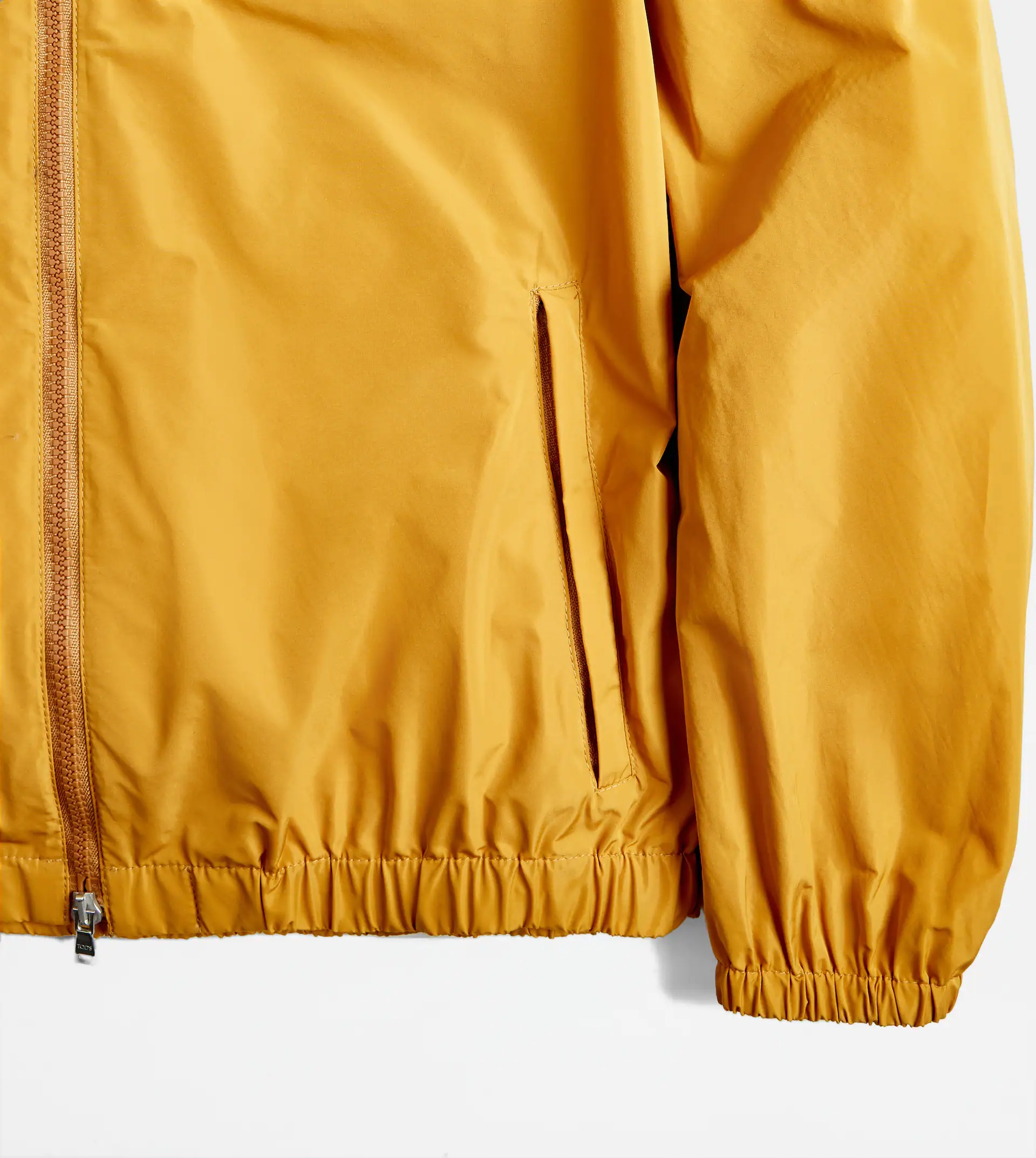 WINDBREAKER - YELLOW - 6