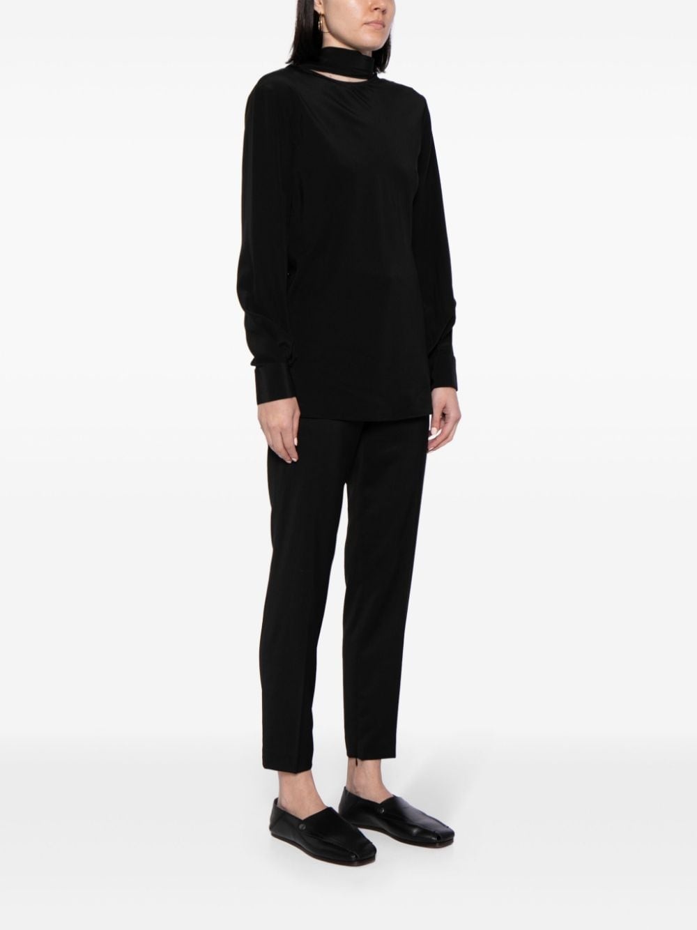 detachable-scarf silk blouse - 3