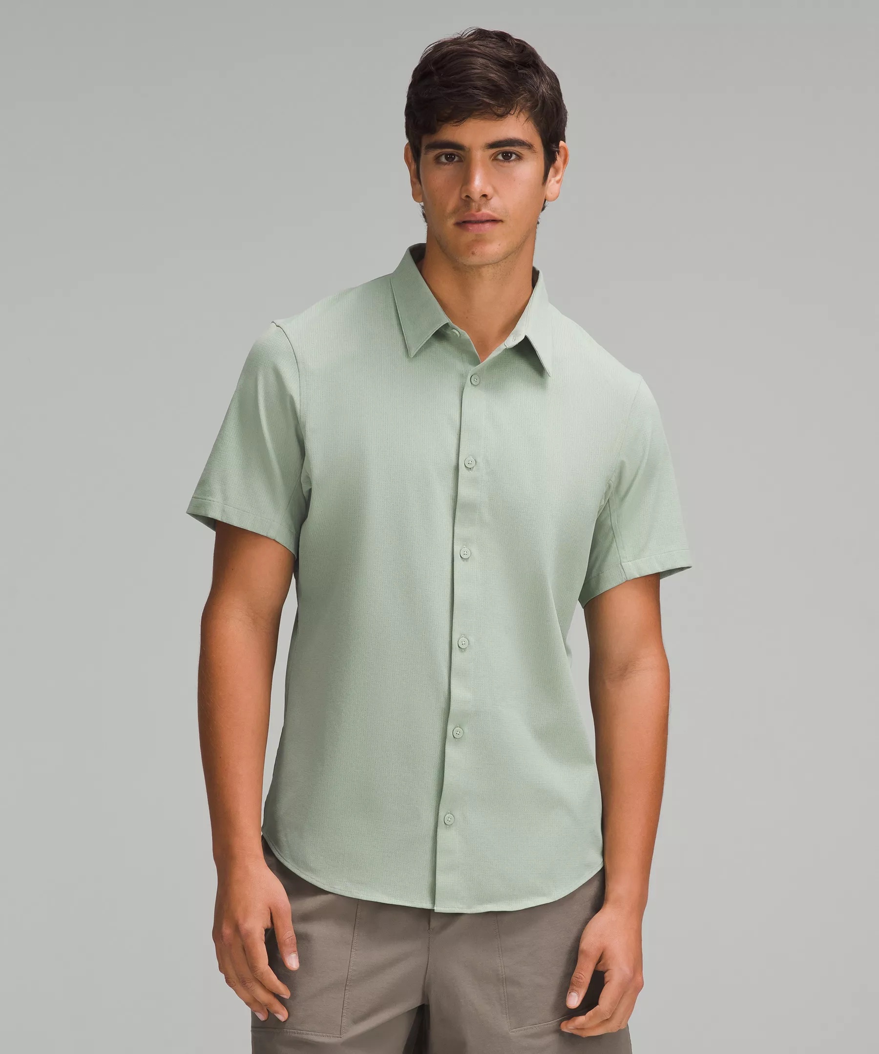 Airing Easy Short-Sleeve Shirt - 1