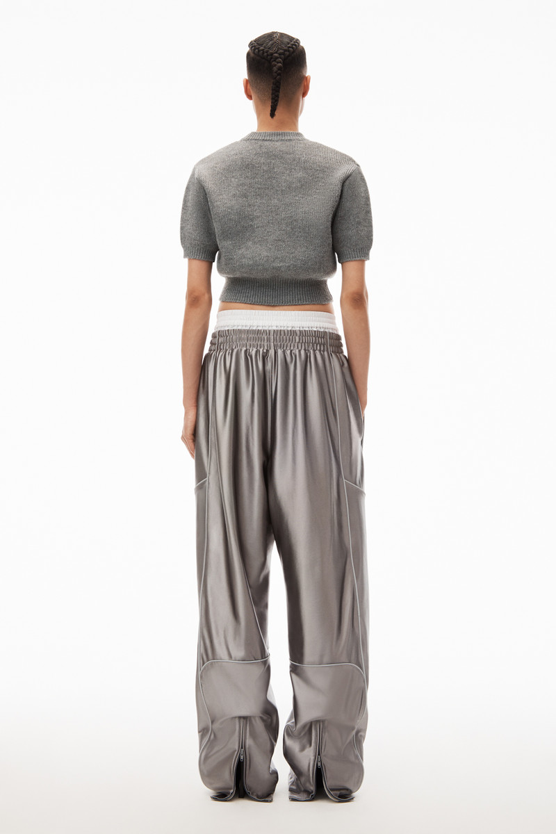 short sleeve pullover in compact deboss 4