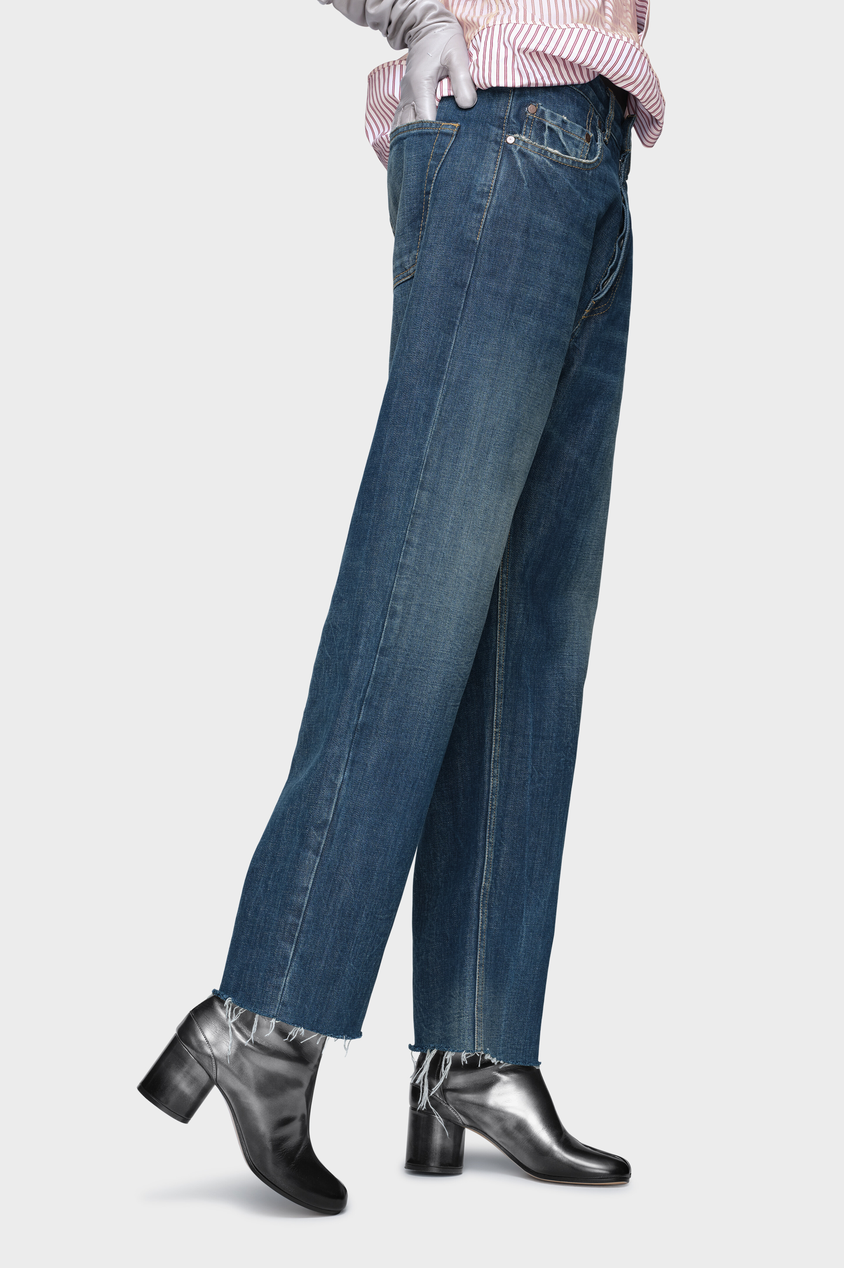 Straight-leg denim jeans - 3