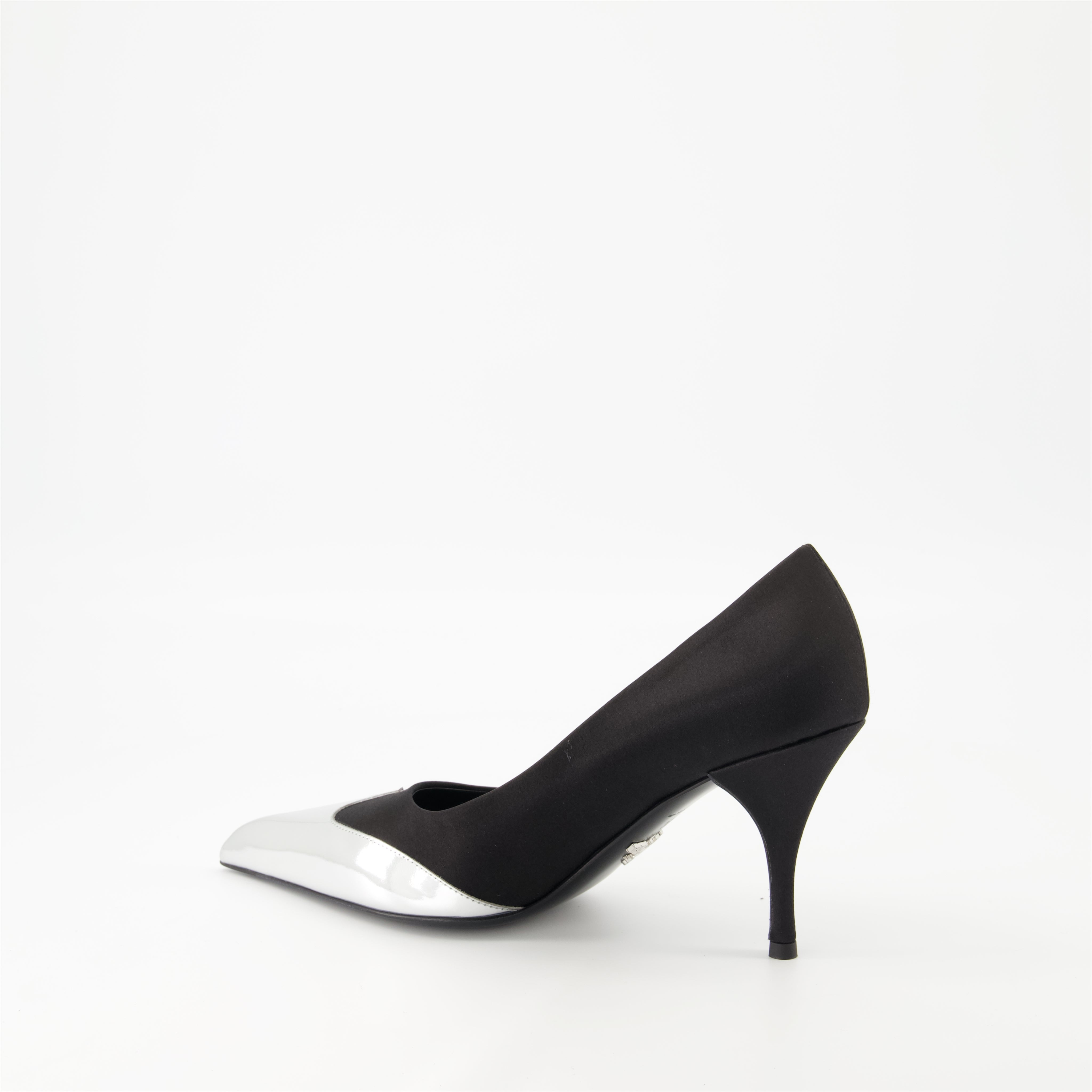 Escarpins en satin et cuir - 3