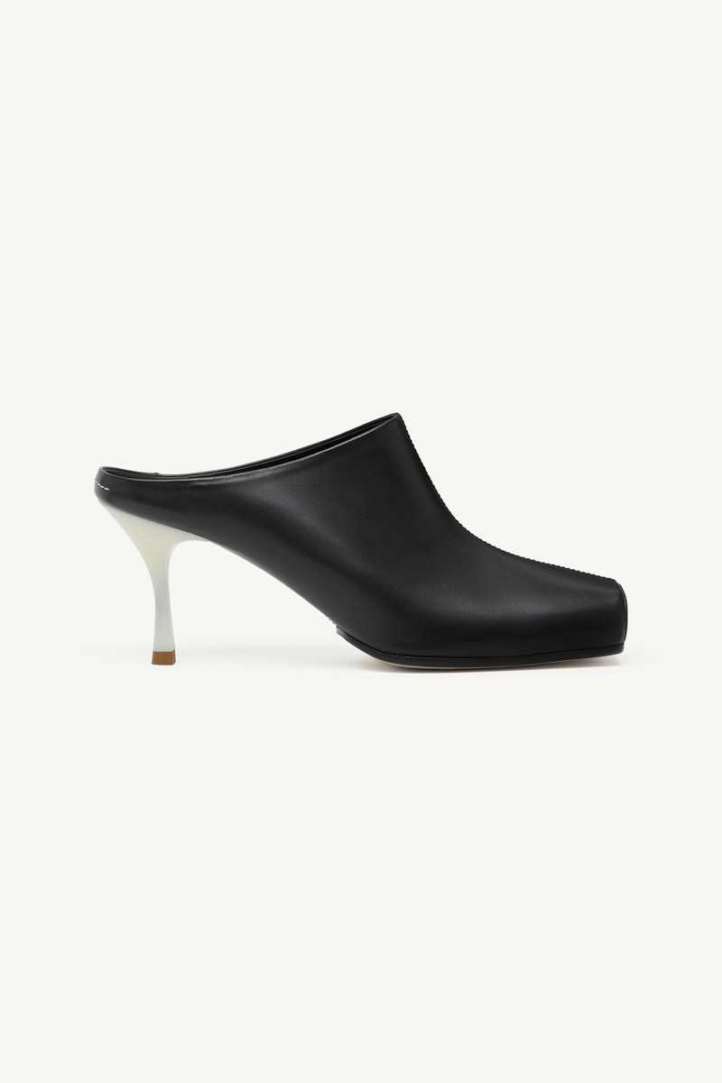 Ballerina mule 1