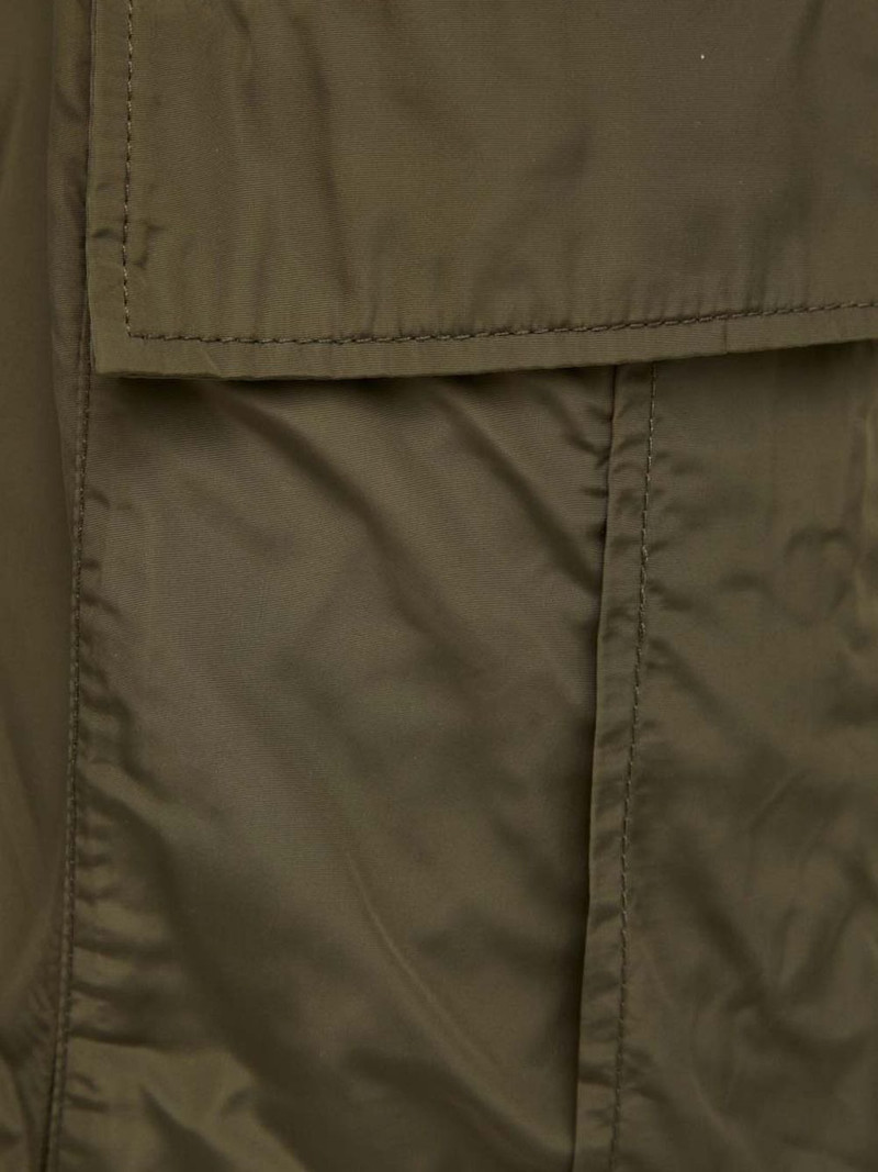 cargo-pocket trousers 4