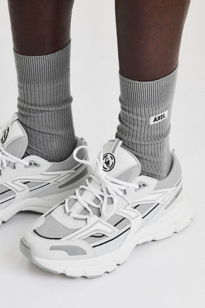 Marathon R-Trail Sneaker 6