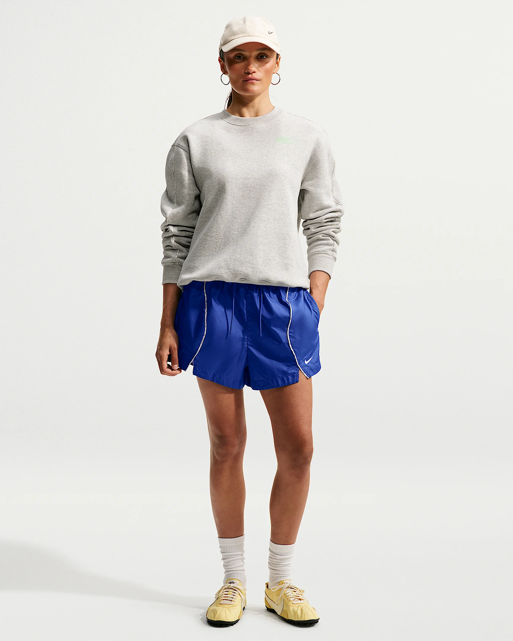 Nike Sportswear Women's Loose Mid-Rise Repel Woven Shorts - 1