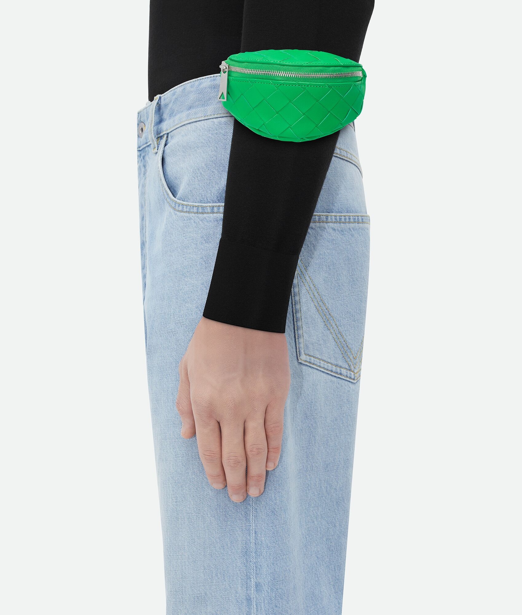 intrecciato wrist pouch - 5