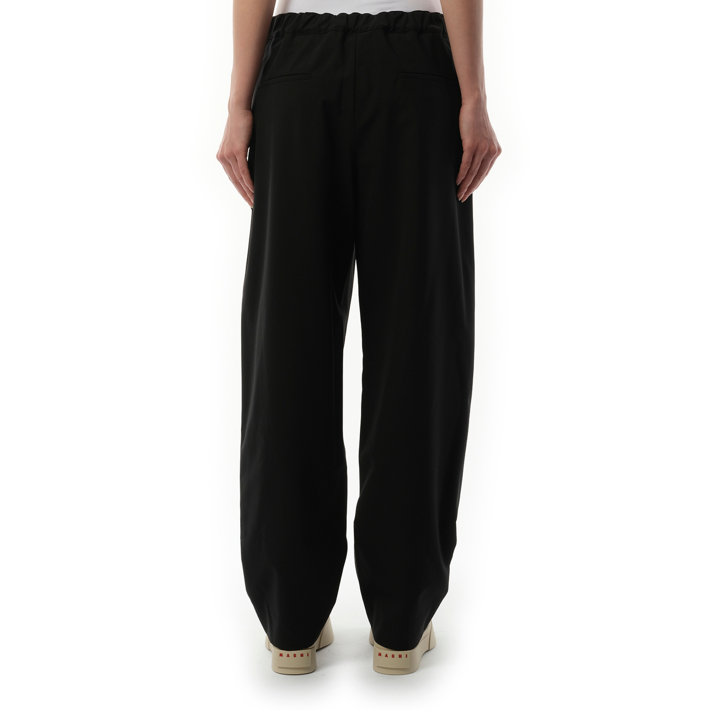 Straight Fit Light Wool Trouser in Black - 6