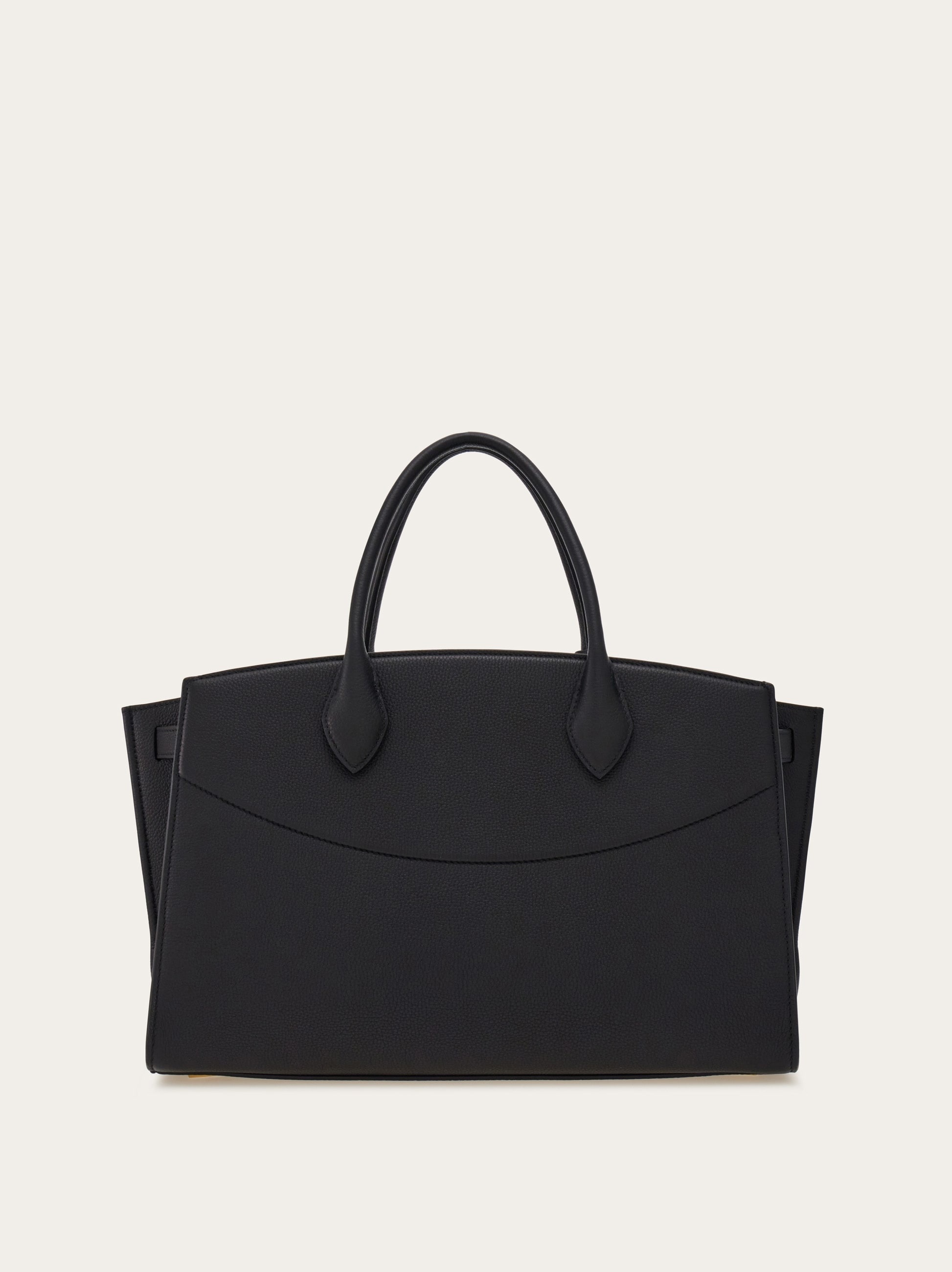 【送料&関税込】Ferragamo Soft Bag In Nappa Color Black Salvatore Ferragamo Soft bag in black nappa - Black | SHPIERCS