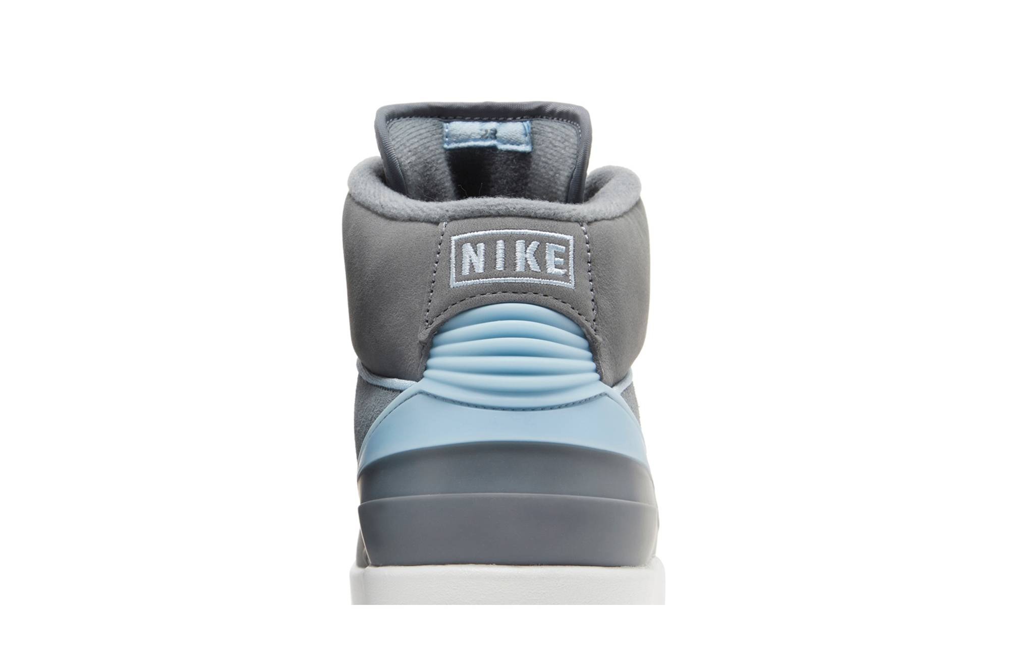 Wmns Air Jordan 2 Retro 'Cool Grey' - 7