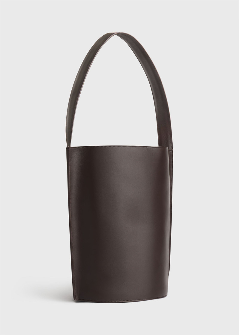 Bucket Tote Bag in Leather 1
