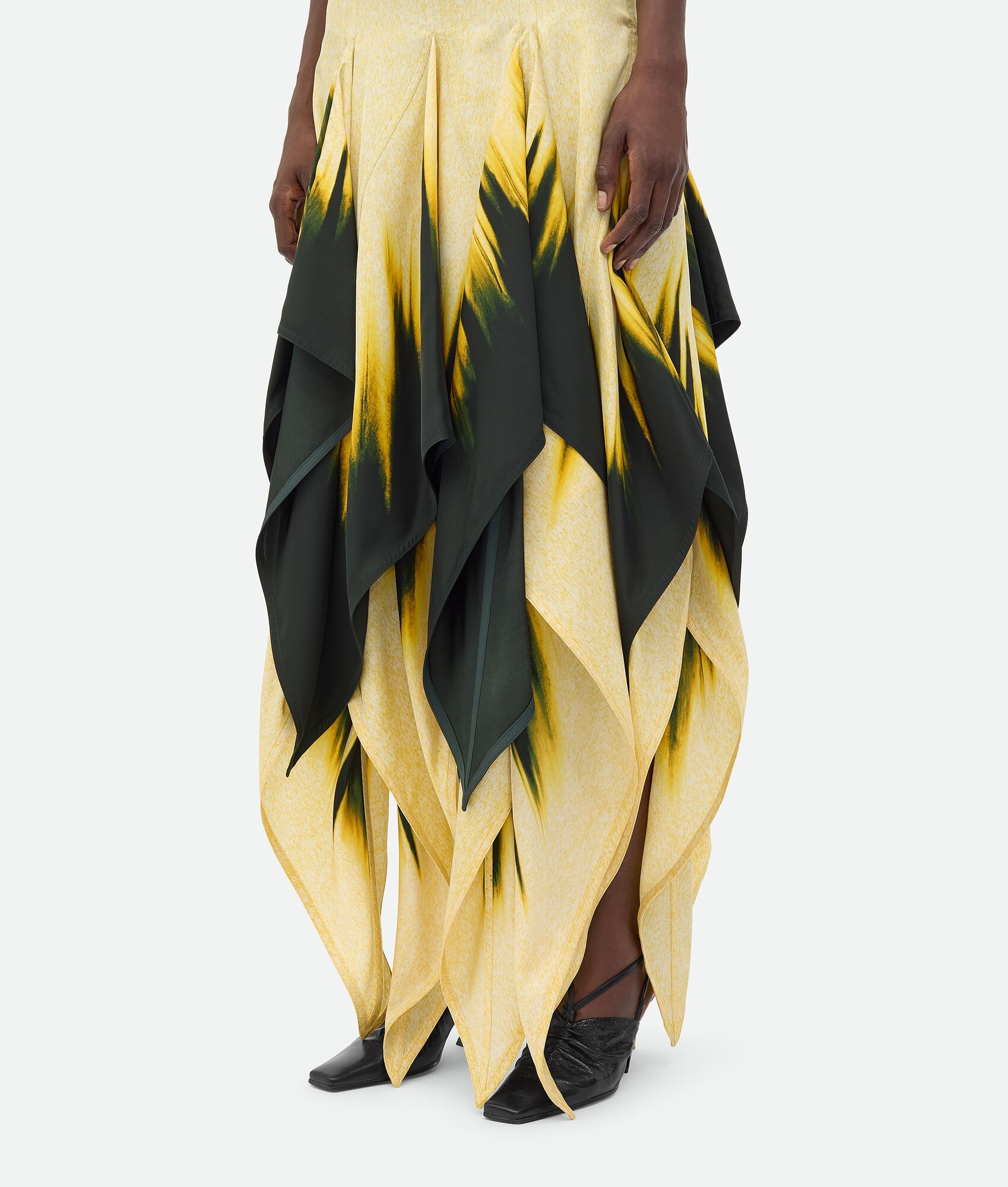 Viscose Degrade Petal Print Skirt - 5