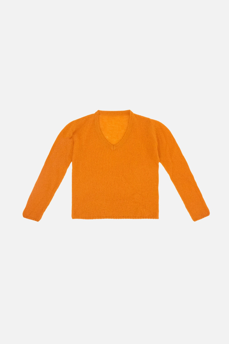 BASKET KNIT VALENTINE V-NECK 1