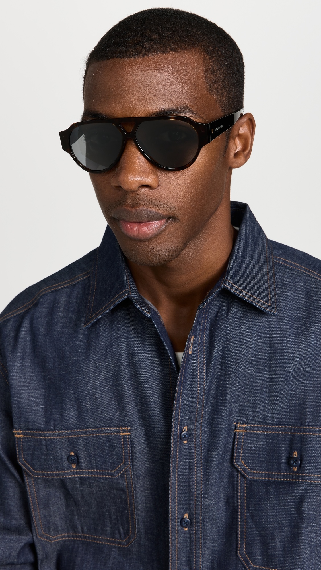 Bold Triangle Stud Pilot Sunglasses - 3