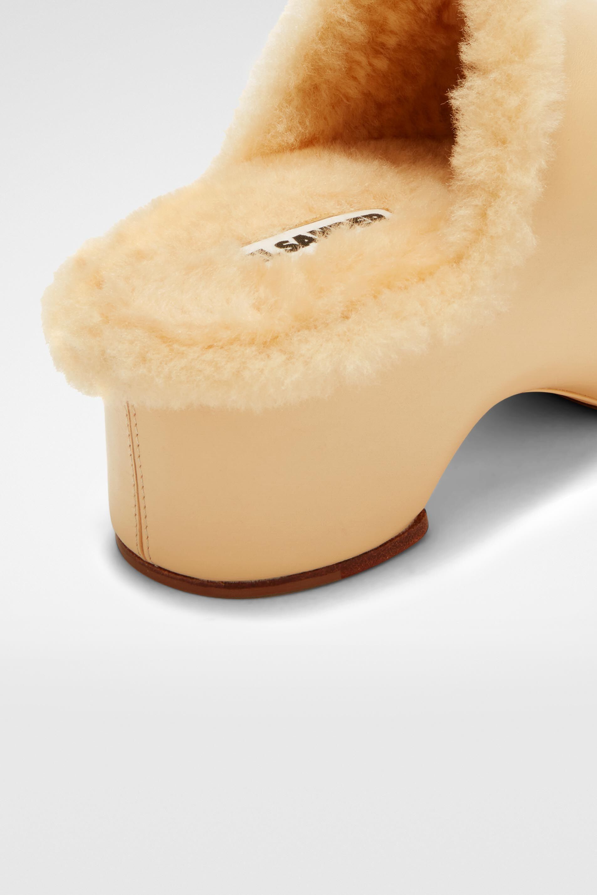 Clogs - 6