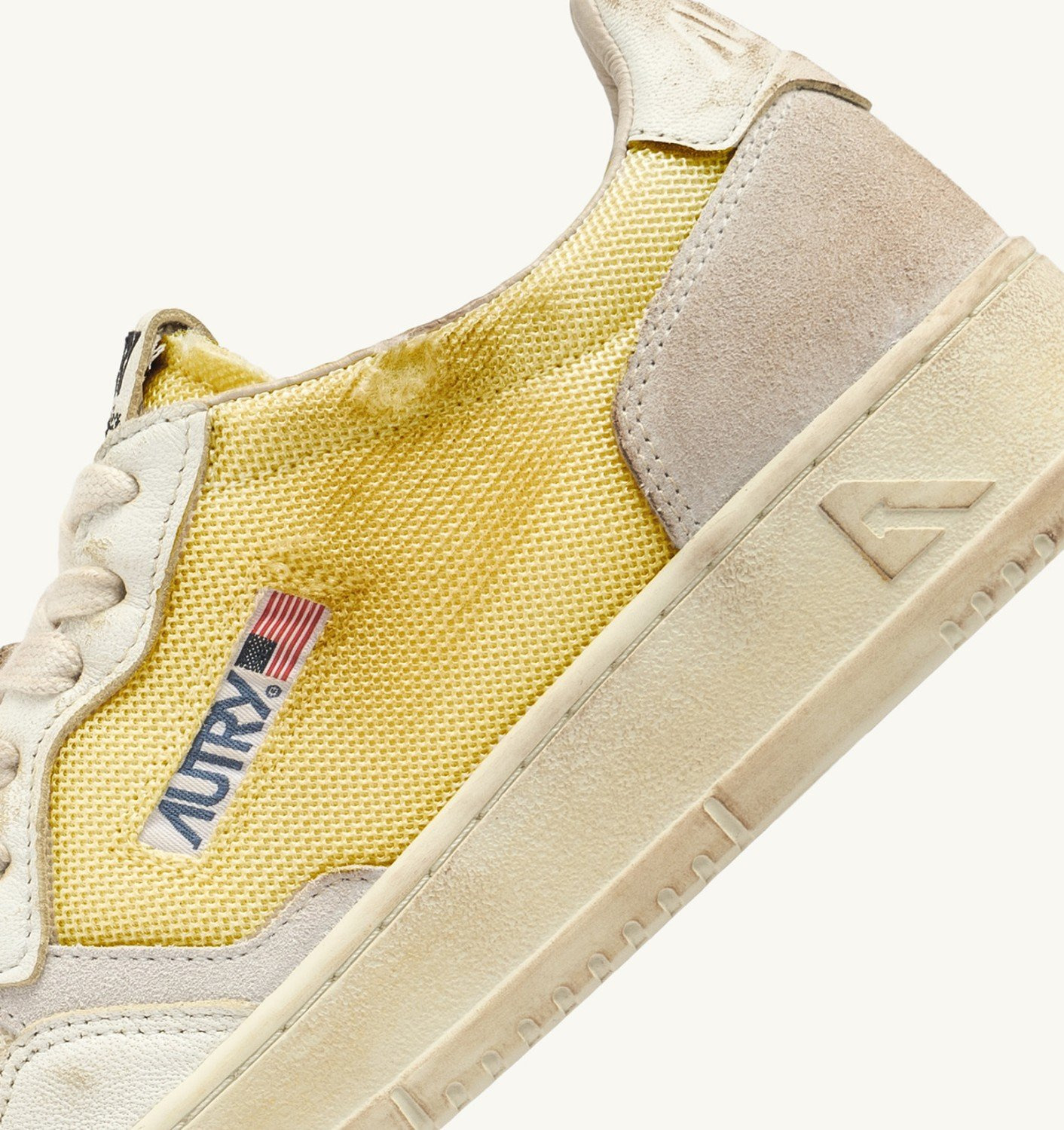 MEDALIST LOW SUPER VINTAGE SNEAKERS IN IVORY AND WHITE LEATHER AND MESH - 6