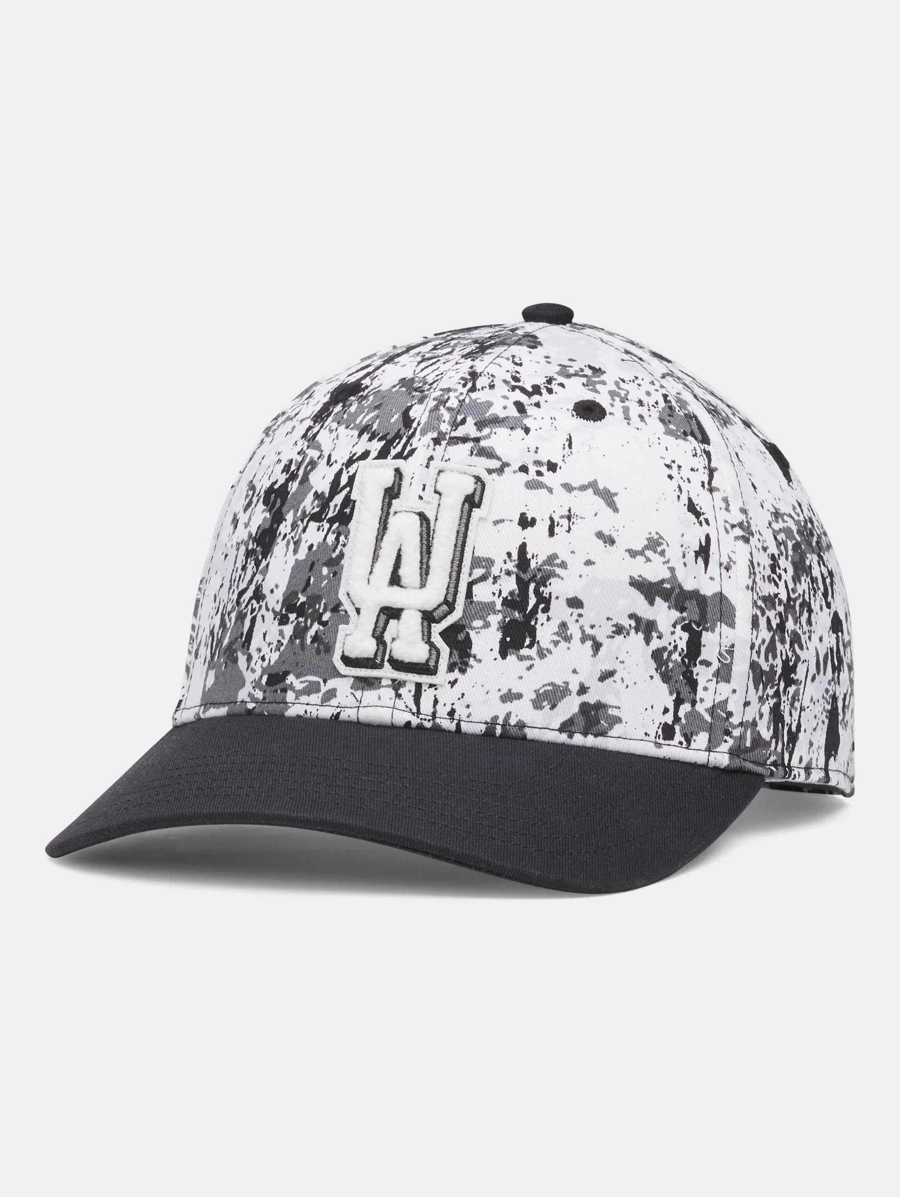 UA Essential Mid - 1