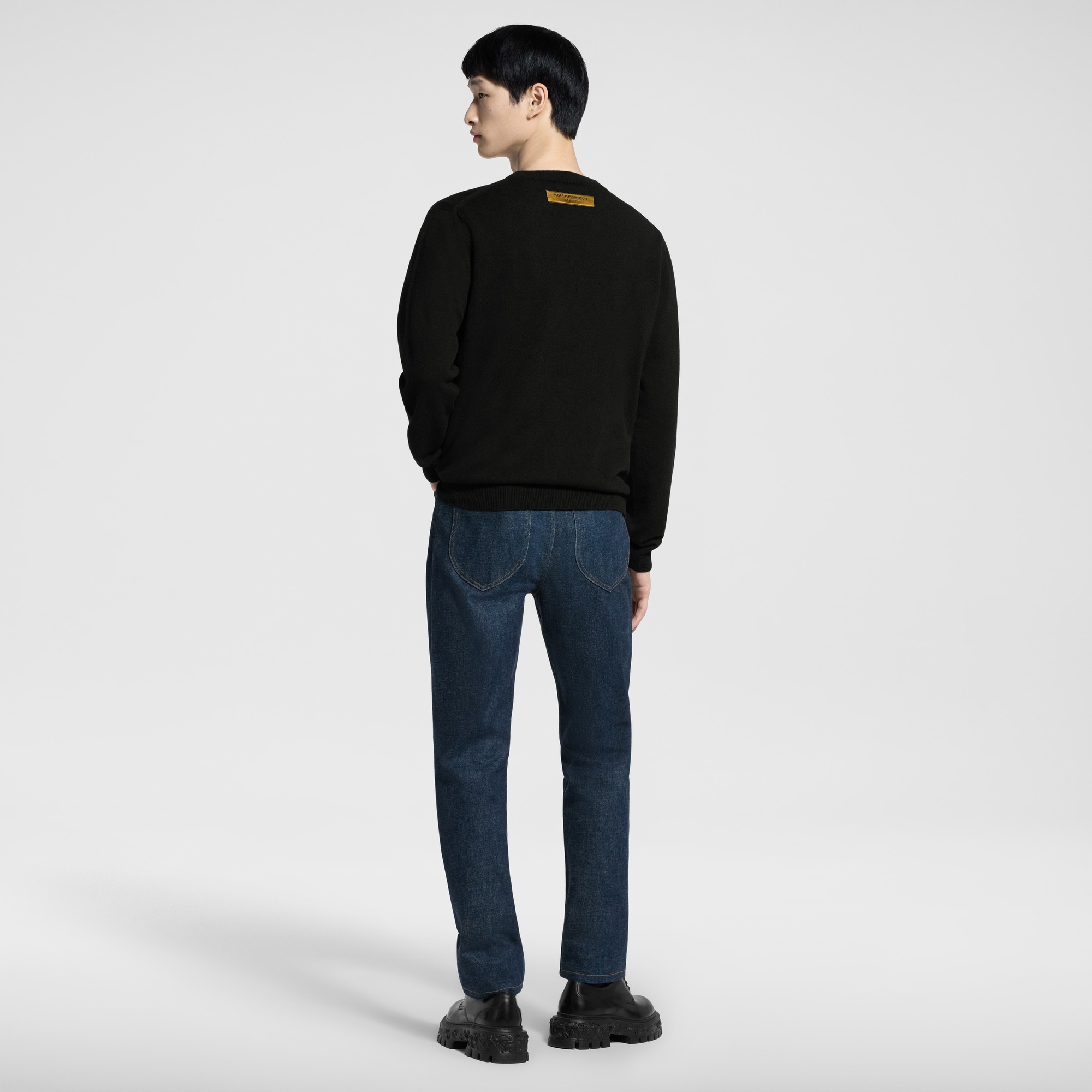 LVSE LV Embossed Crewneck - 3