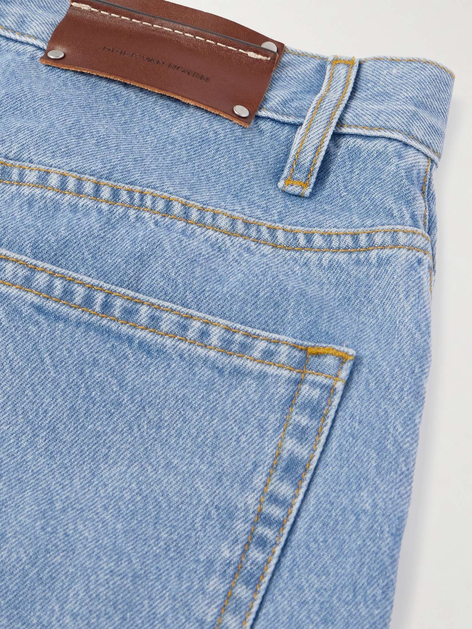 Straight-Leg Jeans - 5