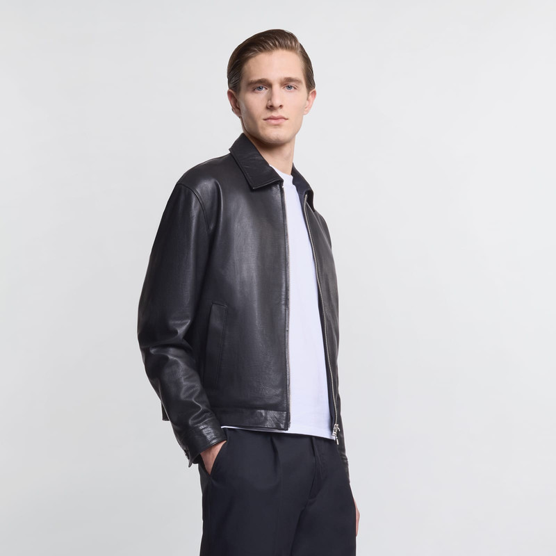 Jacket in leather 8