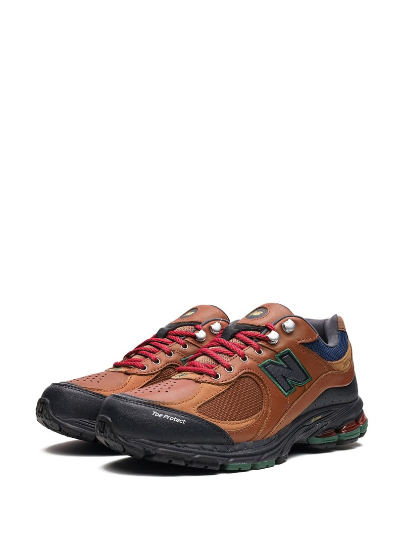 2002R "The Hiker" sneakers 5