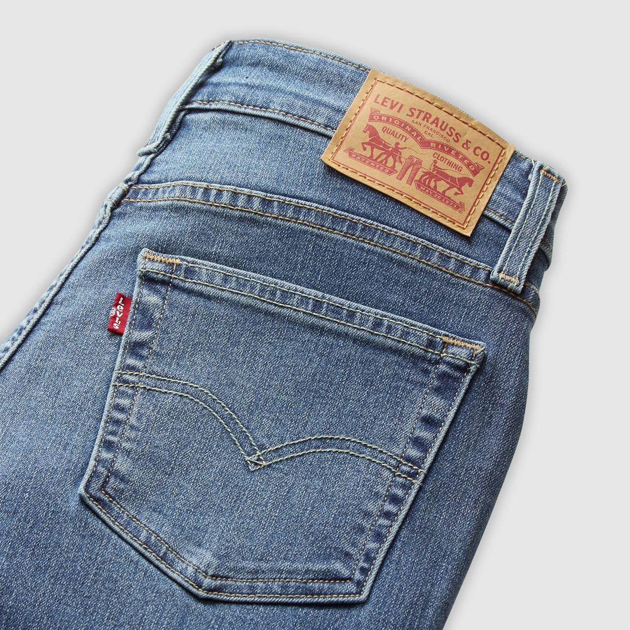 725 HIGH-RISE BOOTCUT WOMEN'S JEANS - 7