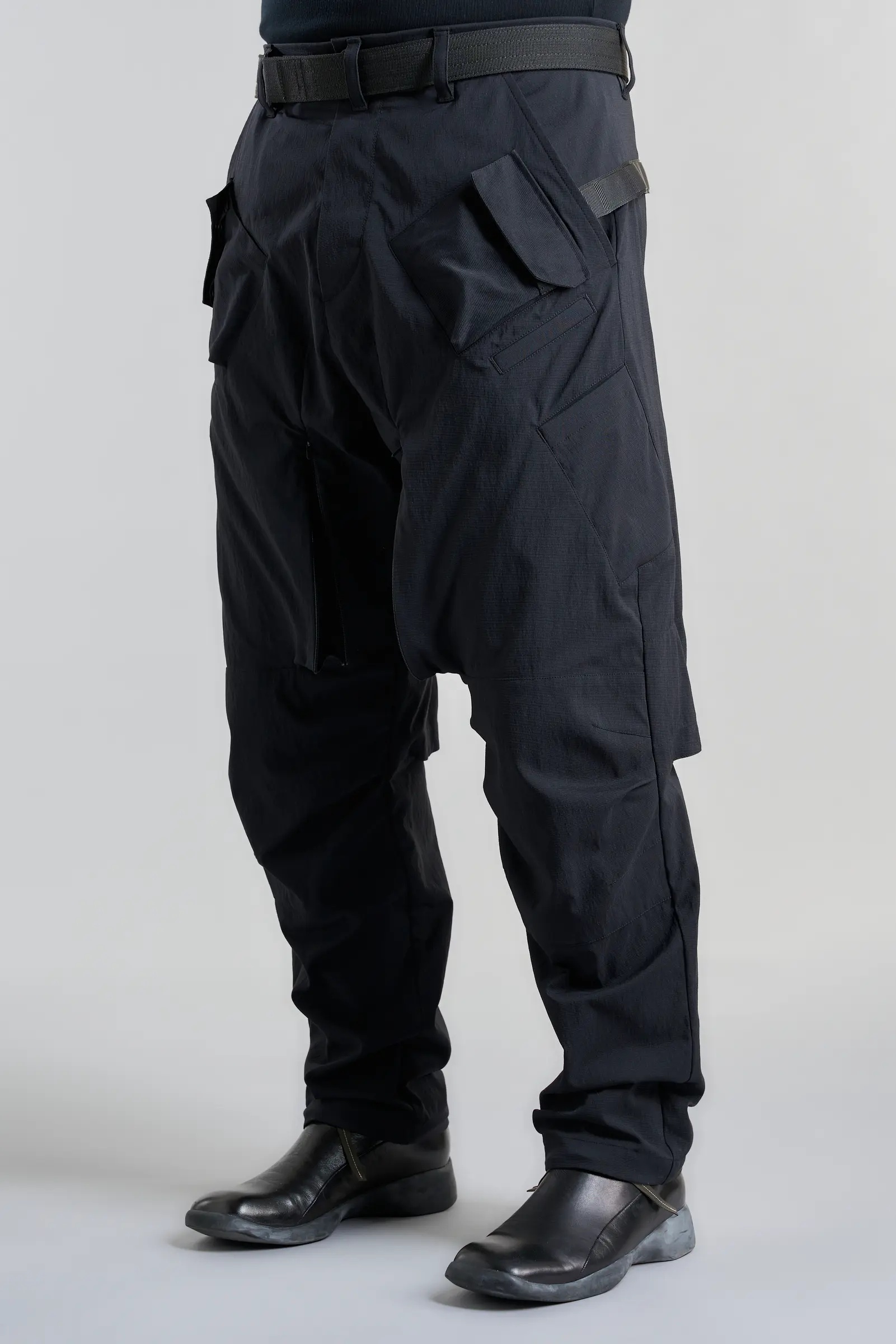 P24TS-DC schoeller® Dynamic Articulated Tec Sys Vent Trouser Black - 10