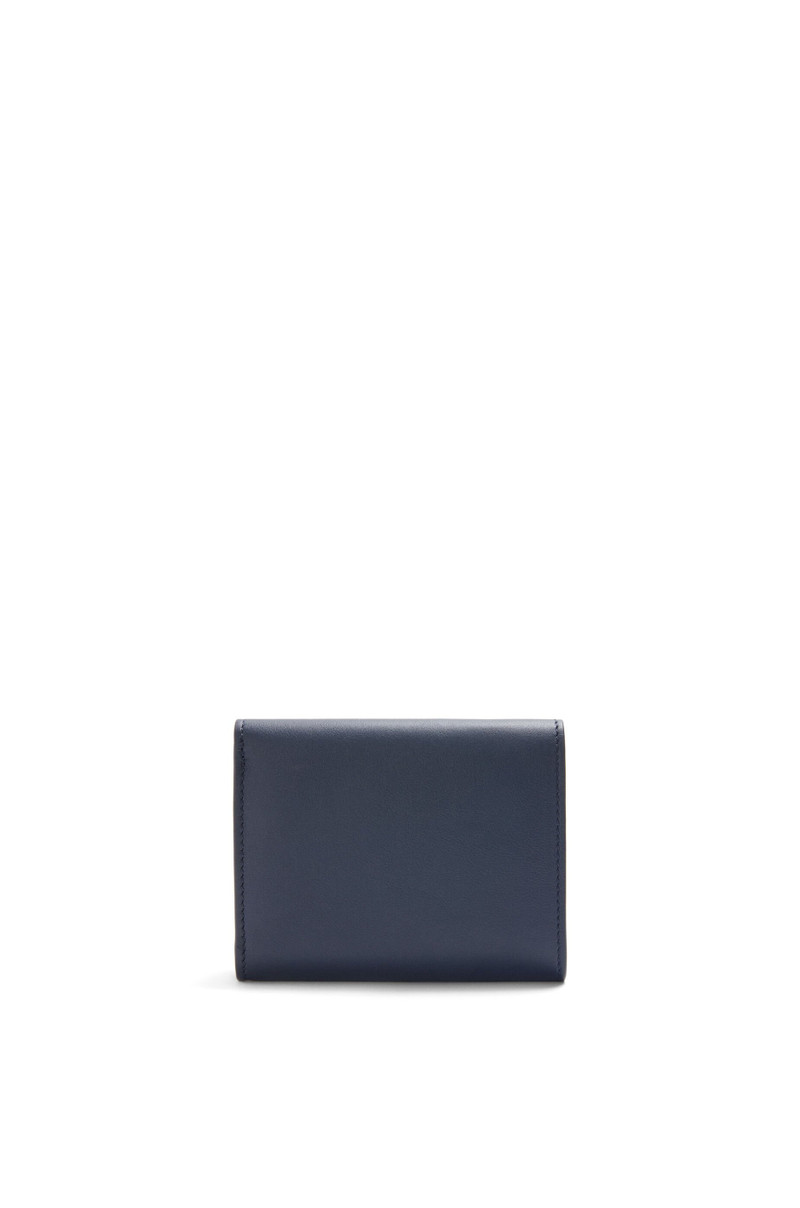 Bunny trifold wallet in nappa calfskin 5