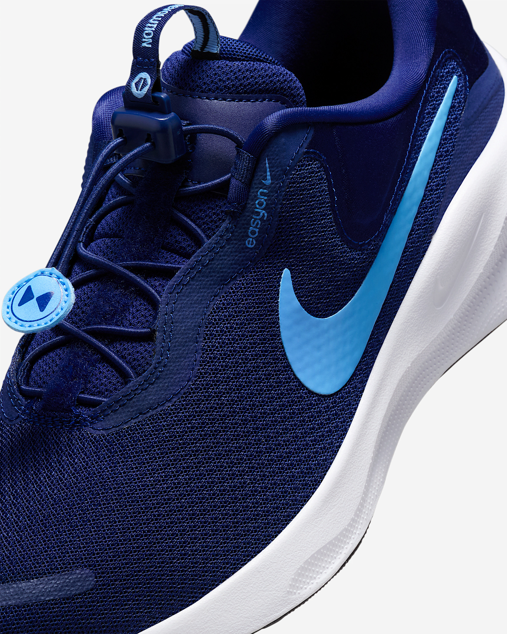 Nike Revolution 7 EasyOn Men's Road Running Shoes - 7