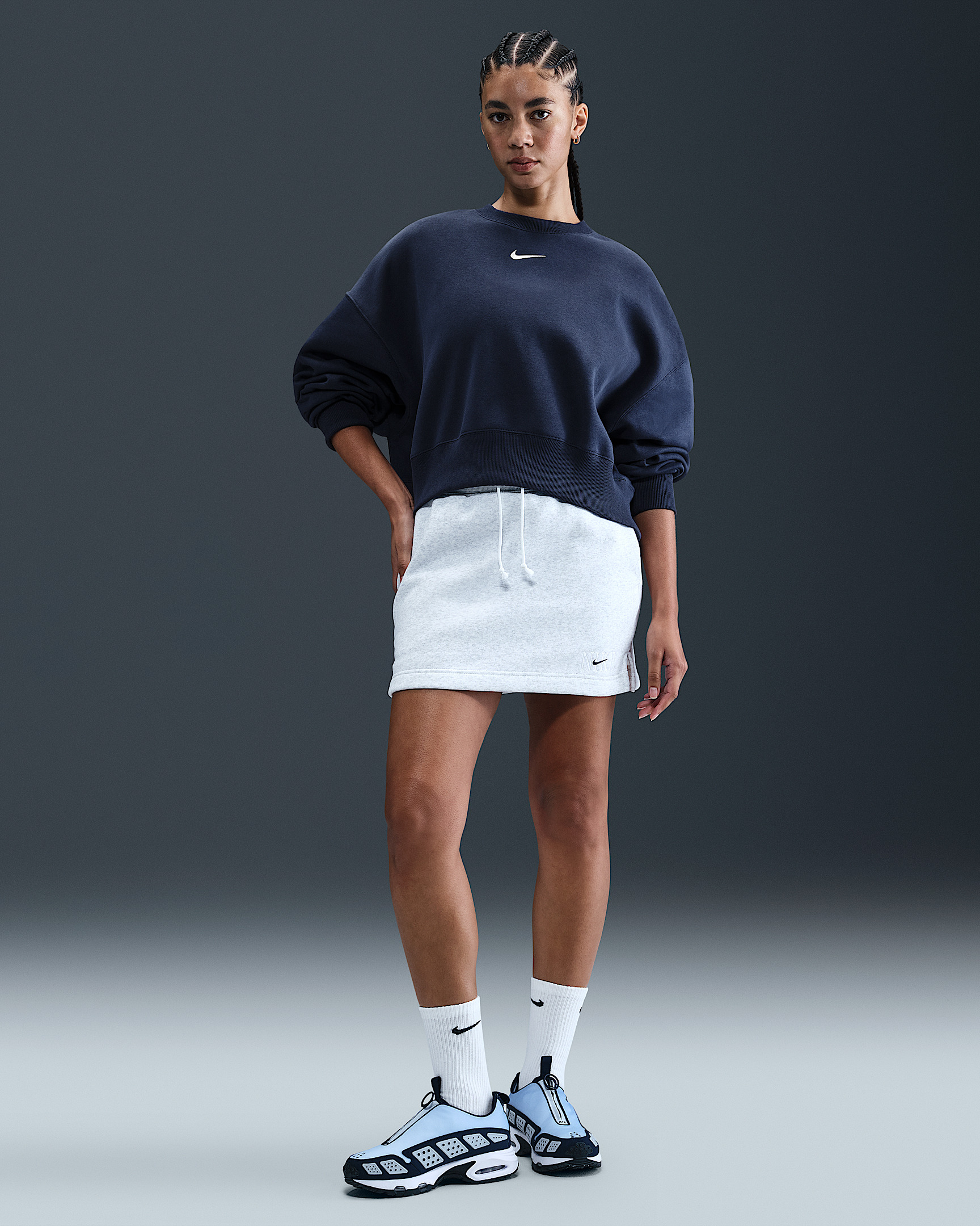 Nike Sportswear Phoenix Fleece Women's Over-Oversized Crew-Neck Sweatshirt - 4