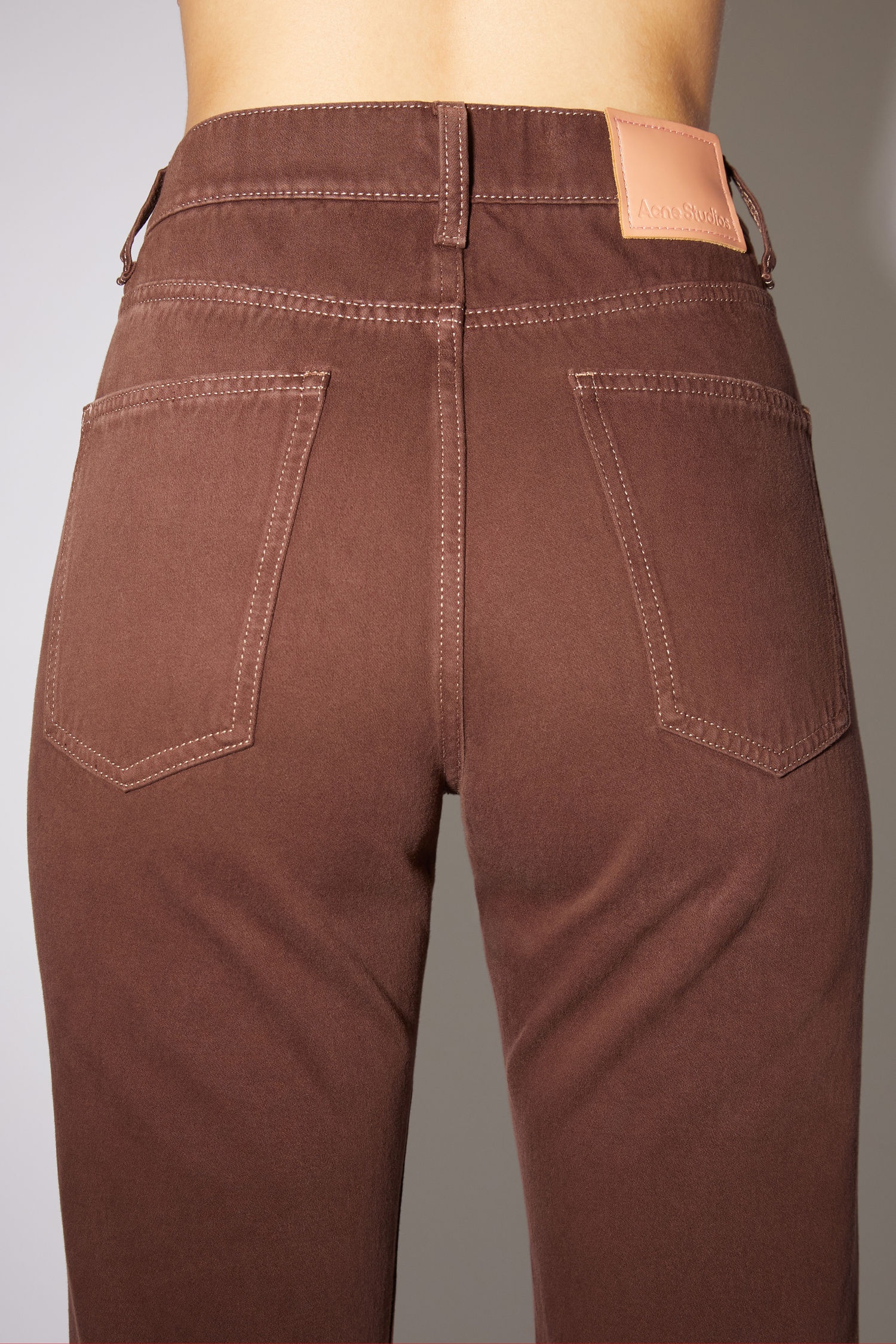 Bootcut fit jeans - Dark brown - 7
