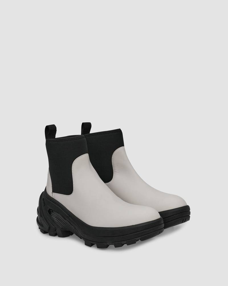 MID BOOT WITH VIBRAM SOLE 2