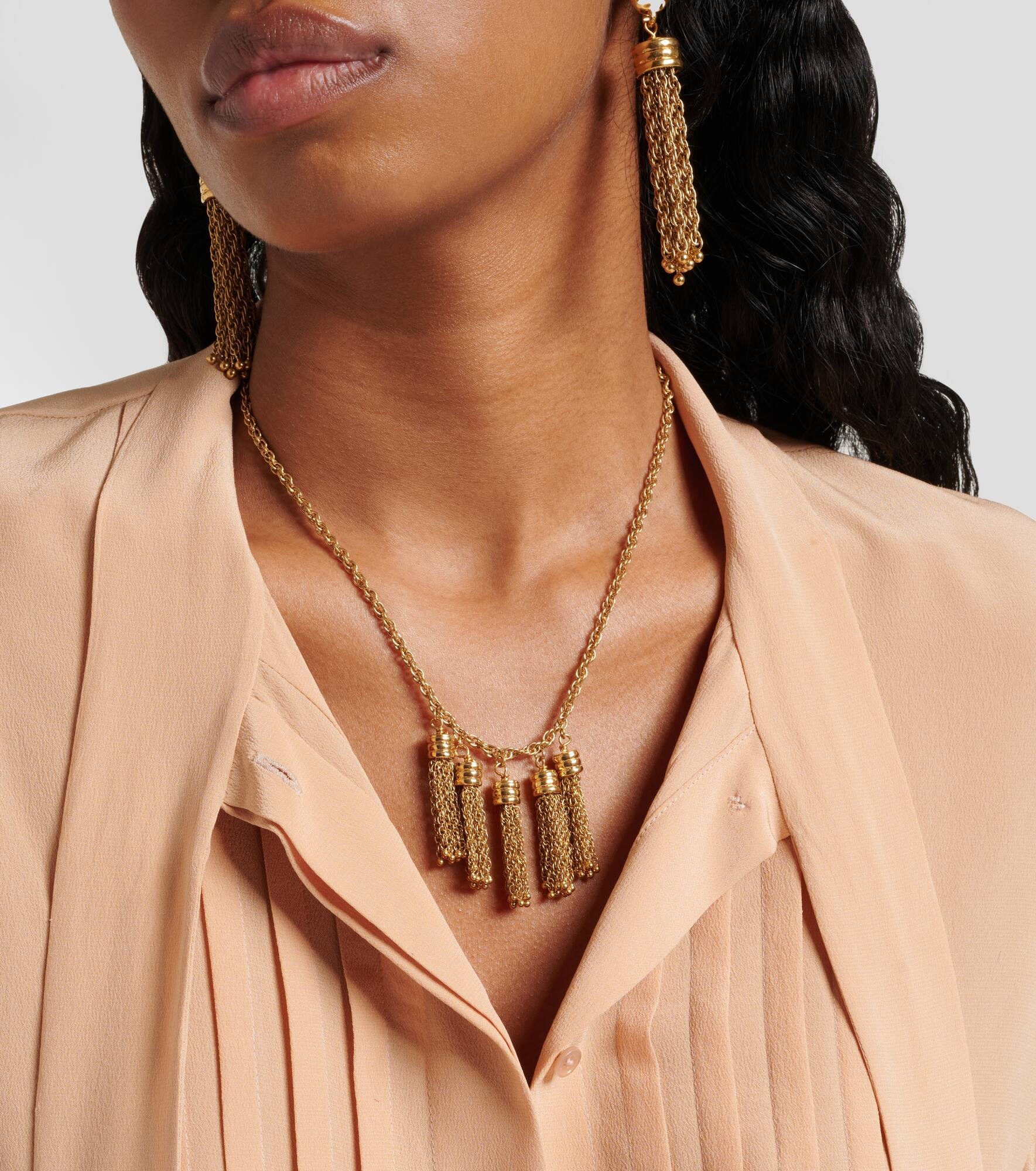 Pompoms necklace - 5